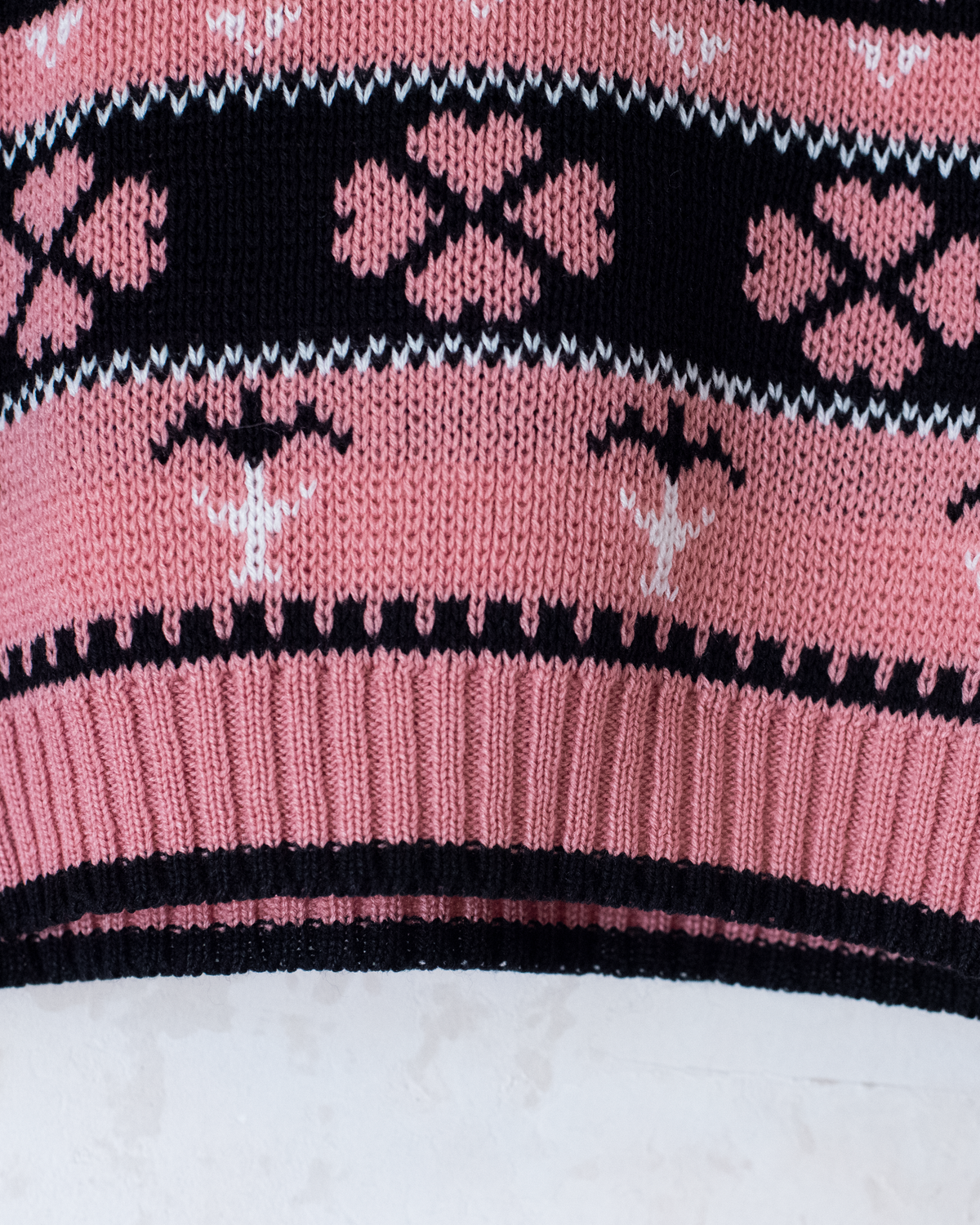 Striped knit with girls and flowers | 2-3 years