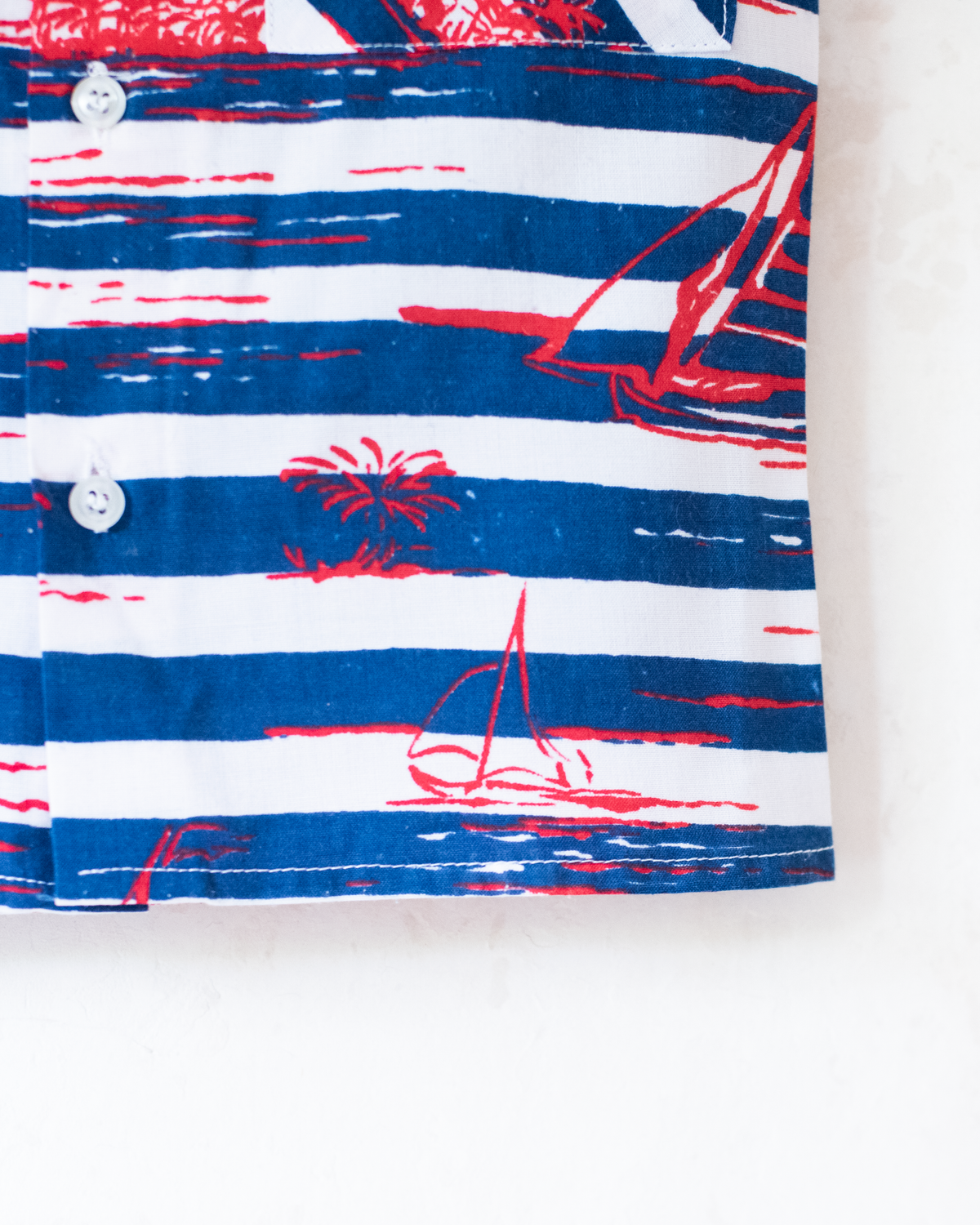 Button-down shirt with boat and palm tree stripes | 2-3 years