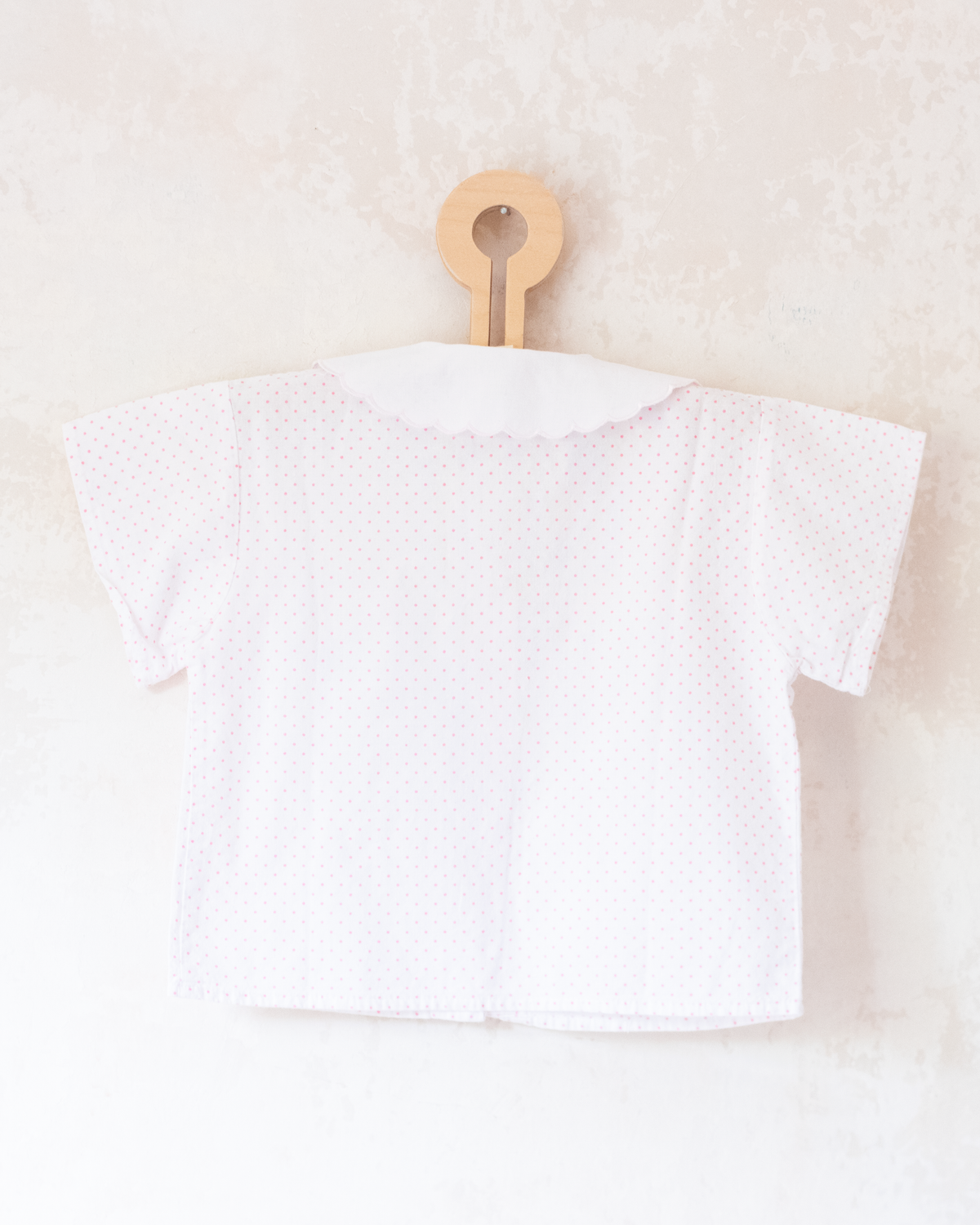 White polka dot shirt with floral embroidery | 3-4 years