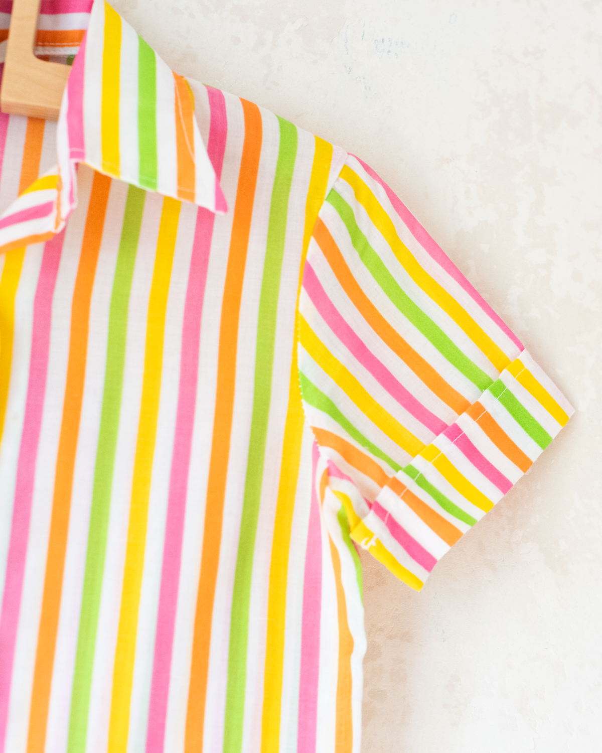 Button-up shirt with colorful stripes | 5-6 years