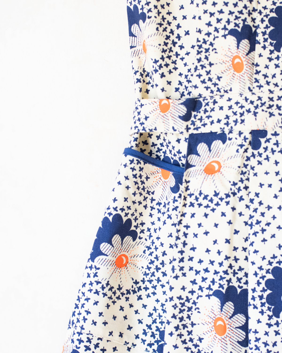 Floral pleated dress | French deadstock from the 70s | Ages 9-10