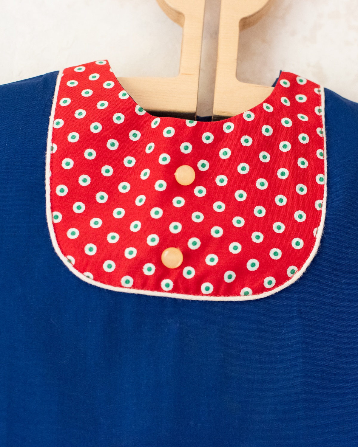 Blue and red dress with dots and embroidered rabbit | French deadstock from the 1960s | 18-24 months