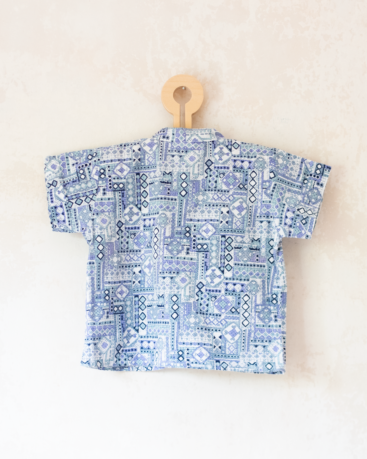 Button-down shirt in shades of blue from the 80s | 3-4 years