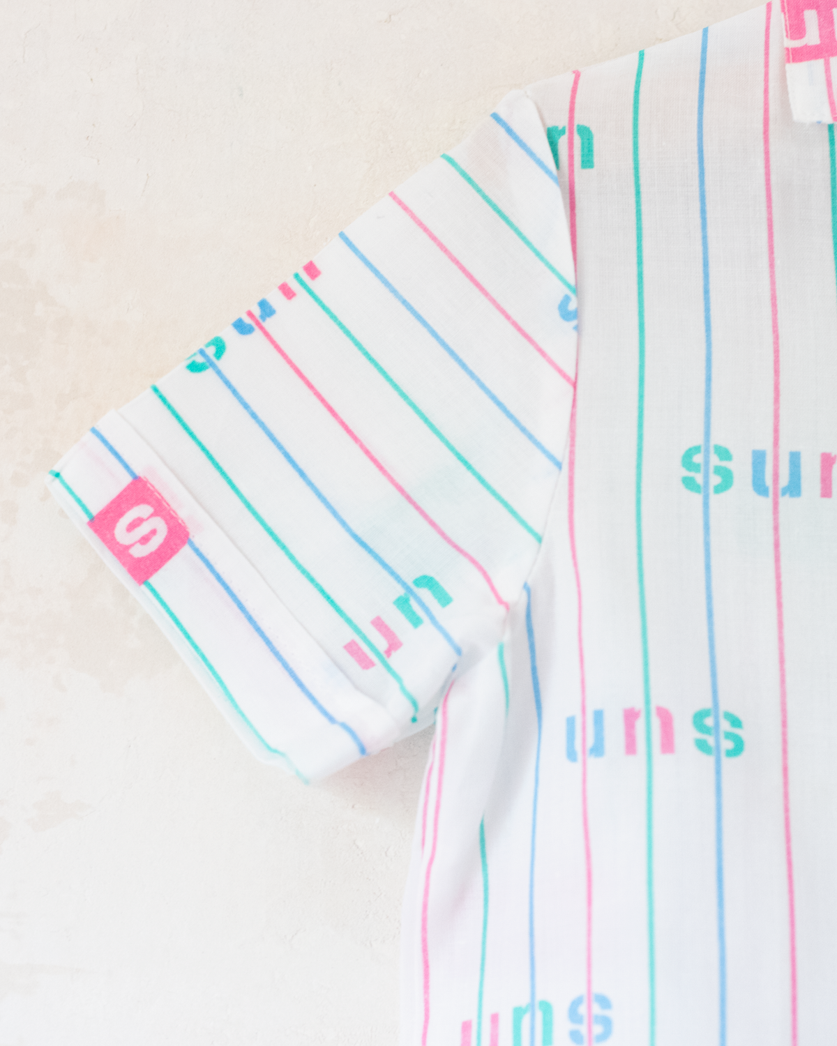 Button-down shirt with colorful stripes | French deadstock | 2-3 years