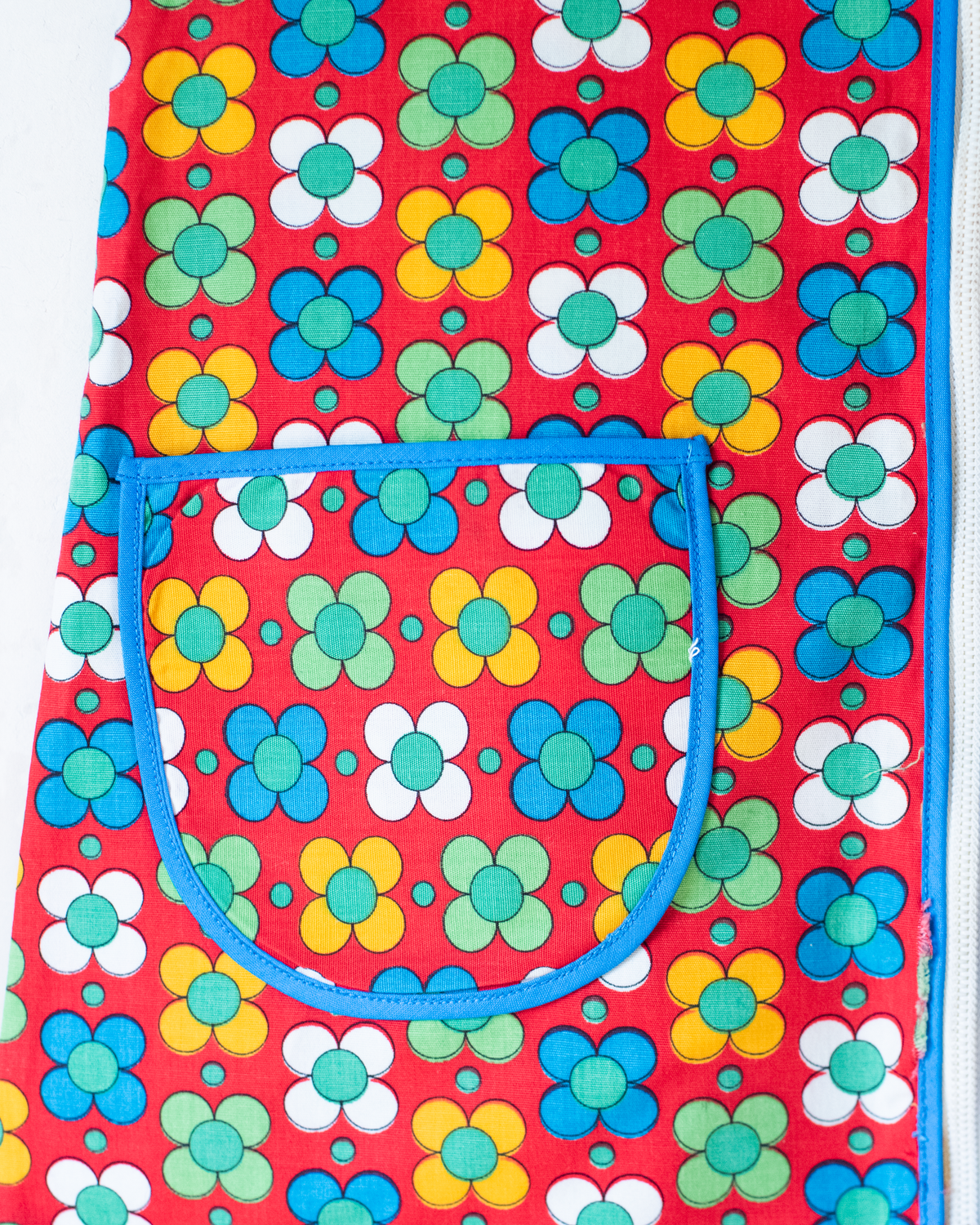Red dress with colorful flowers | 7-8 years