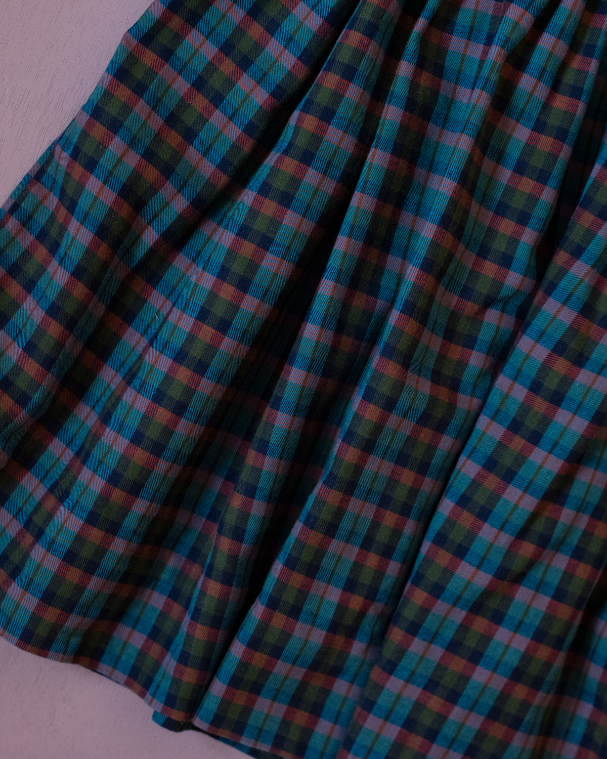 Plaid dress with embroidery | 9-10 years
