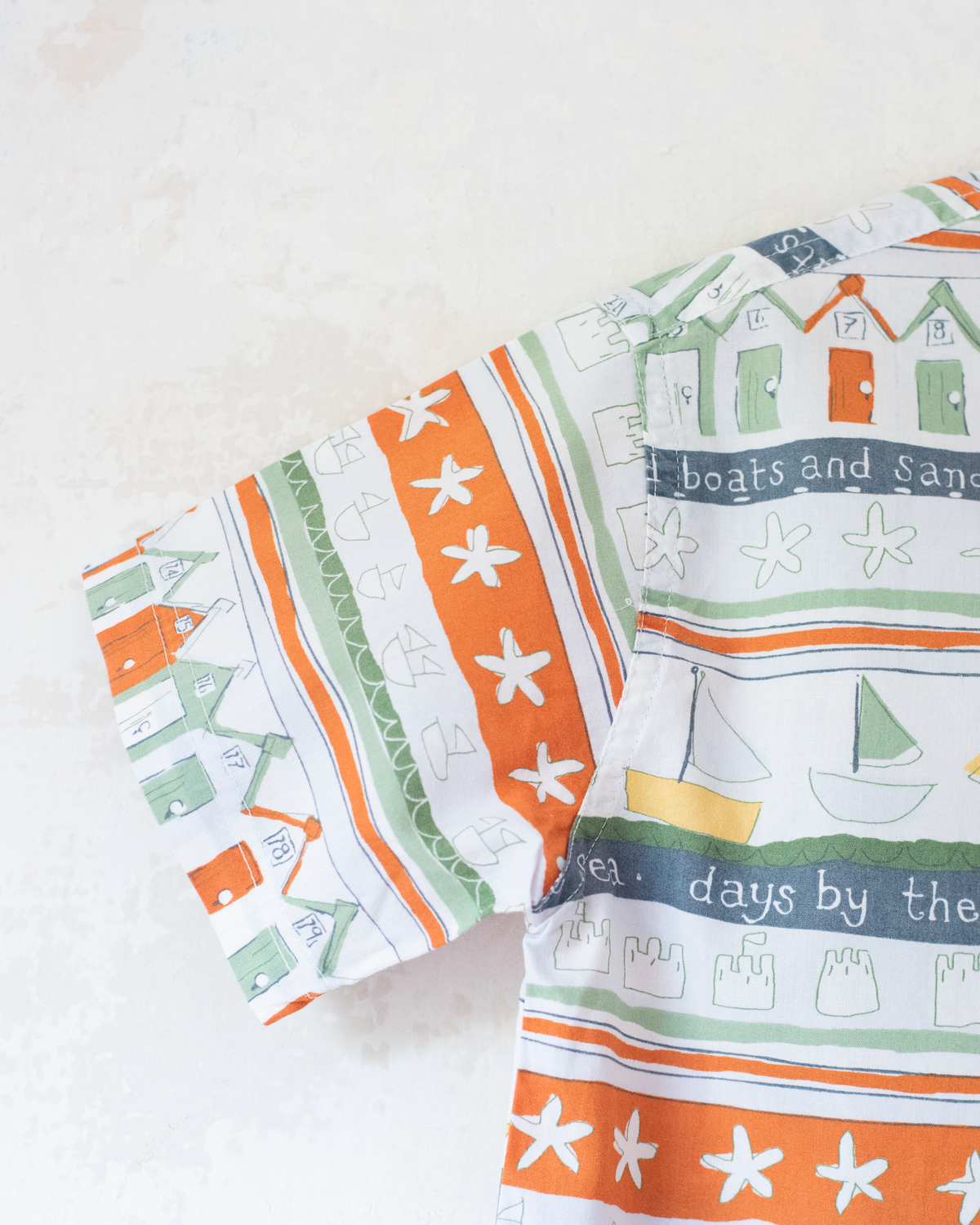Buttoned summer shirt with nautical prints | 6-7 years