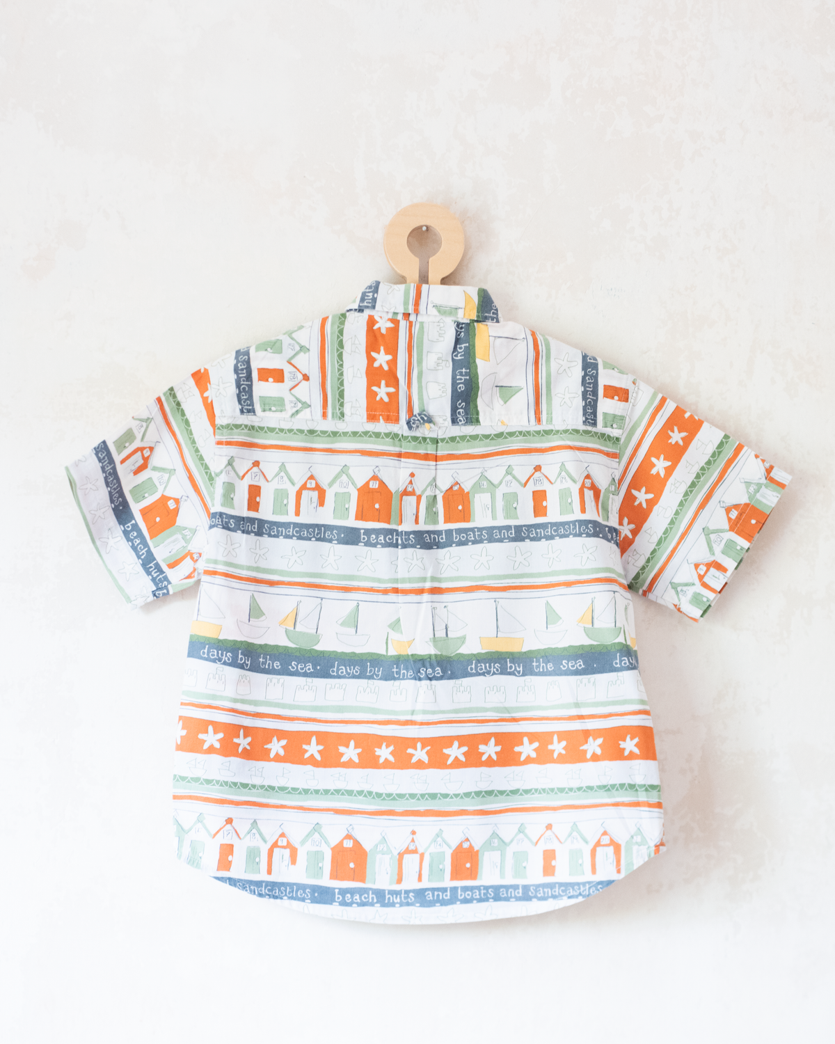 Buttoned summer shirt with nautical prints | 6-7 years