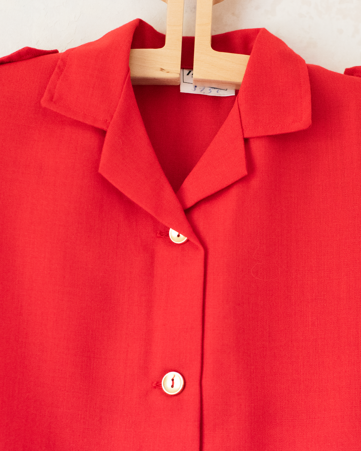 Red dress with gold buttons and fleece | Dead stock from the sixties | 4-5 years