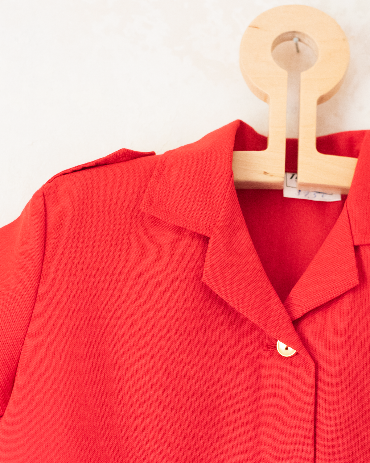 Red dress with gold buttons and fleece | Dead stock from the sixties | 4-5 years