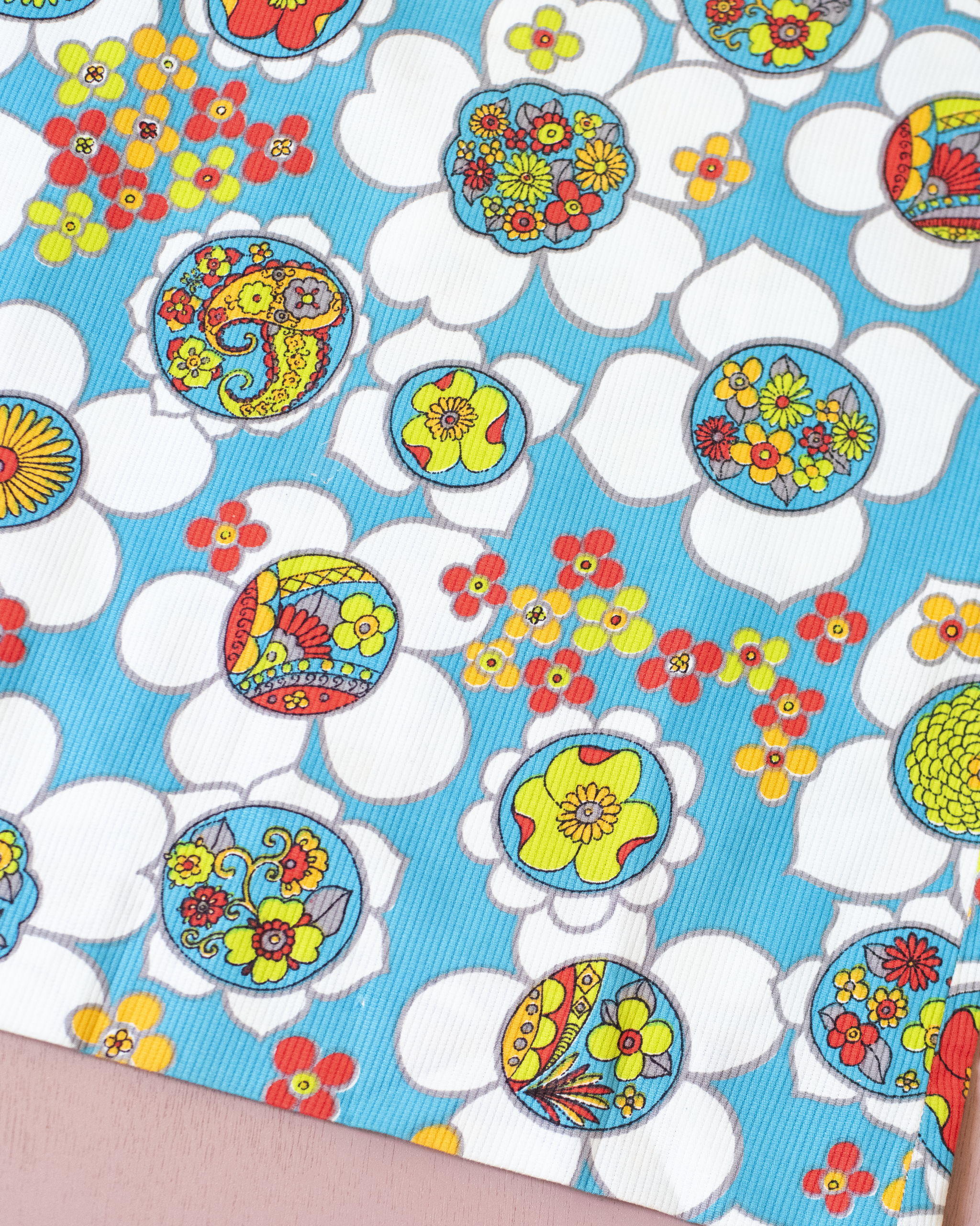 שמלה פרחונית צבעונית מהסבנטיז | 3-4 שנים