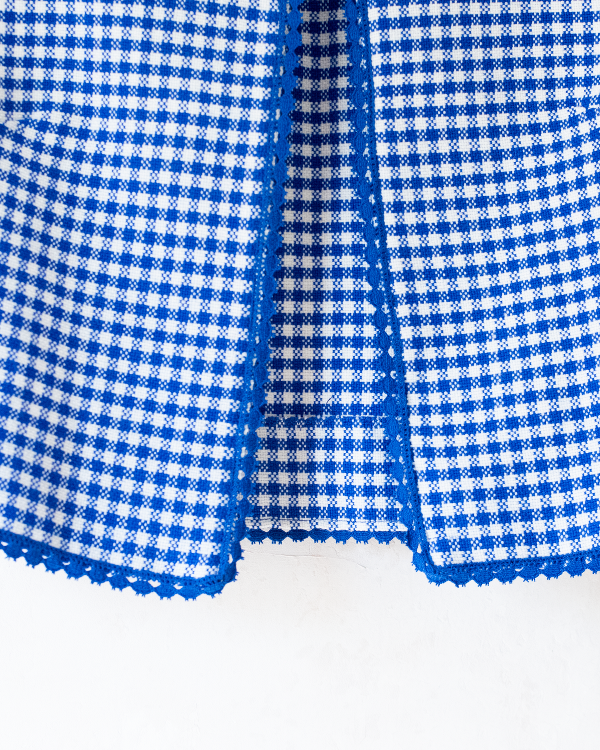 Blue and white plaid vest | 7-10 years