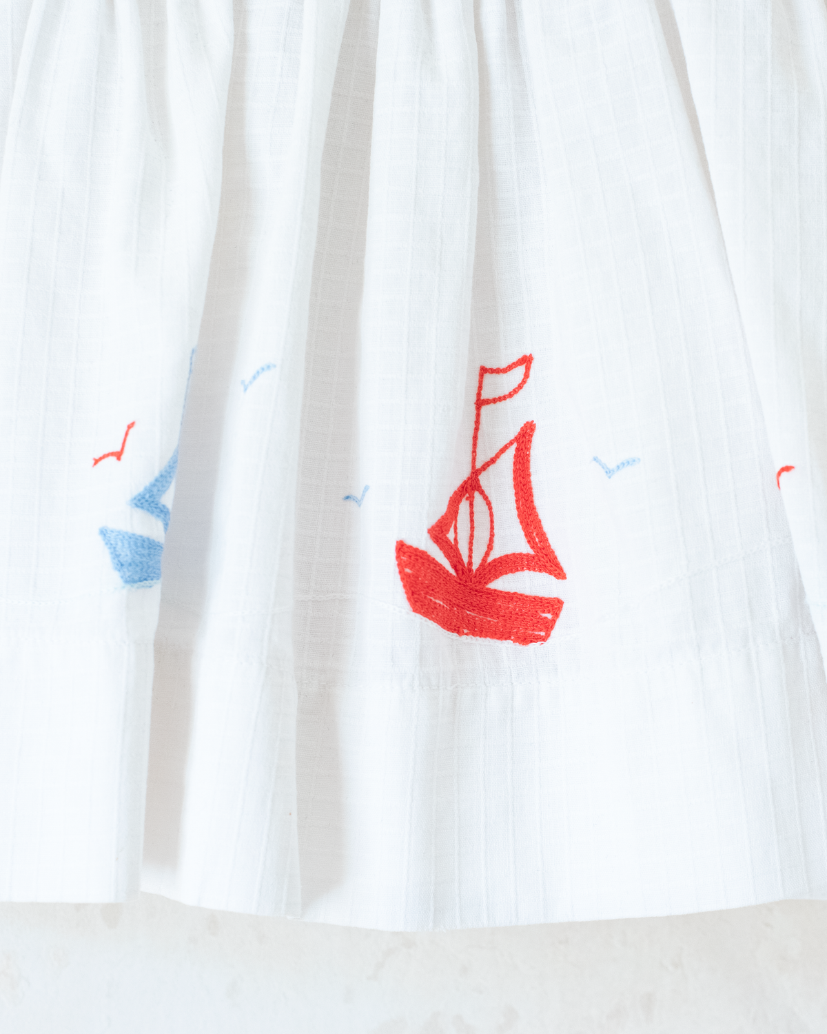 White 1950s Tunic with Embroidered Sailboats | 9-12 Months