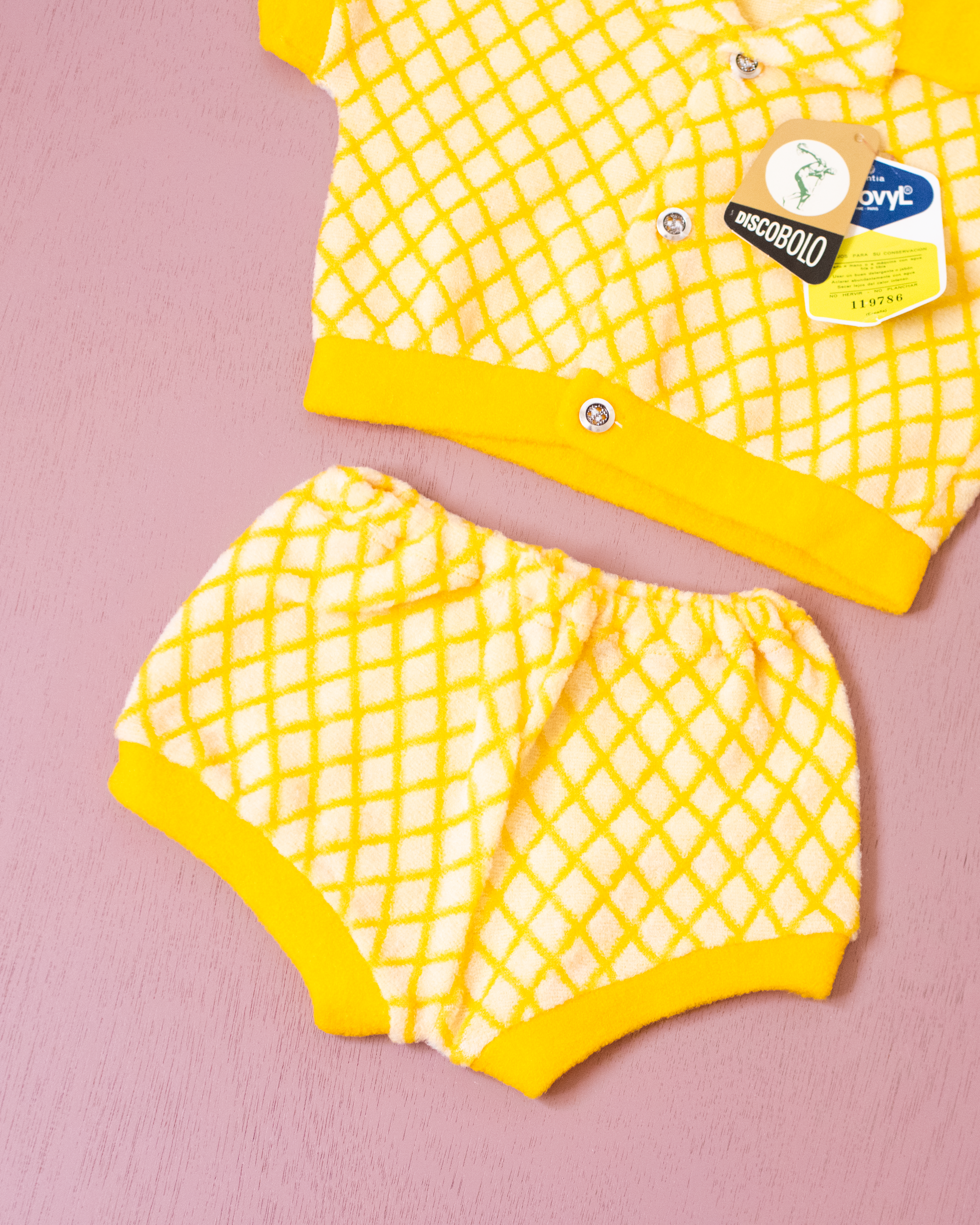 סט צהוב מבד מגבת | דד סטוק ספרדי | 3-6 חודשים