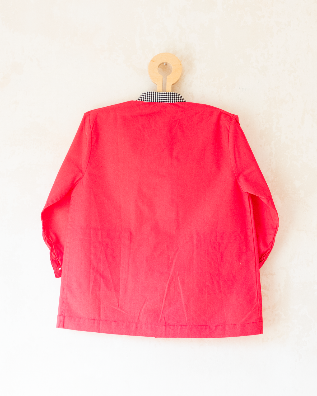 Long red shirt with daisy embroidery and plaid | 5-6 years
