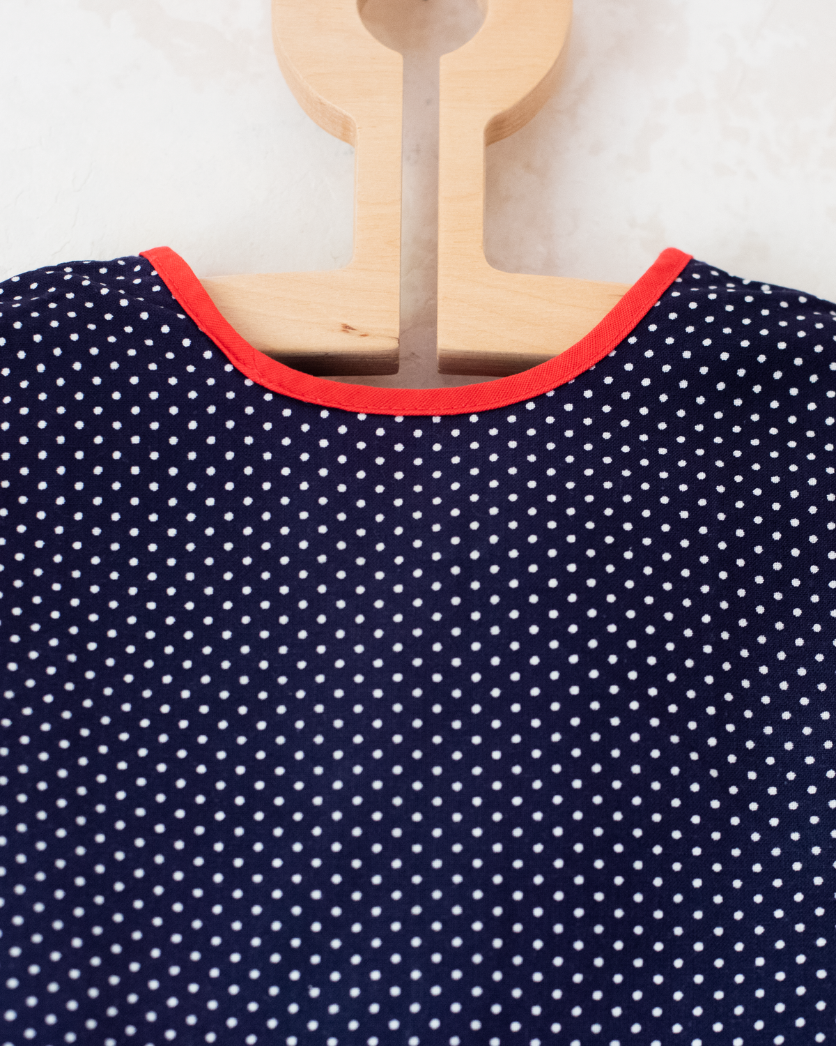 Blue tunic with embroidered dots and flowers | 3-6 months