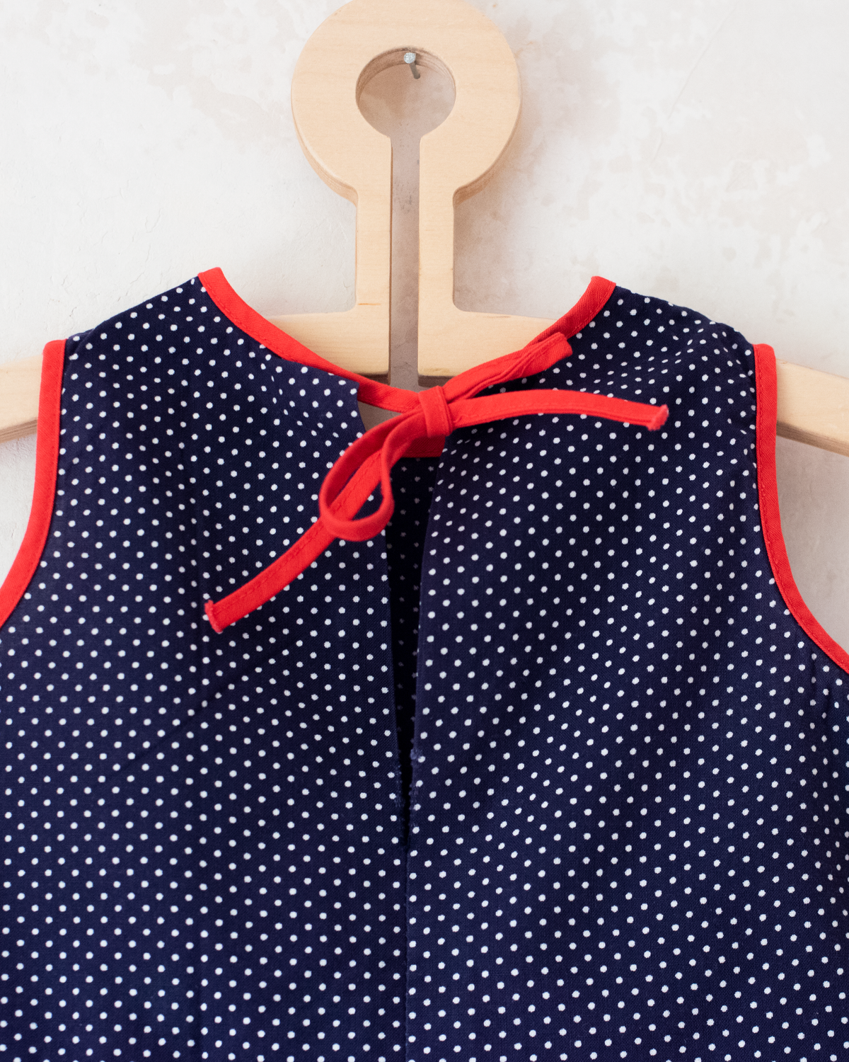 Blue tunic with embroidered dots and flowers | 3-6 months