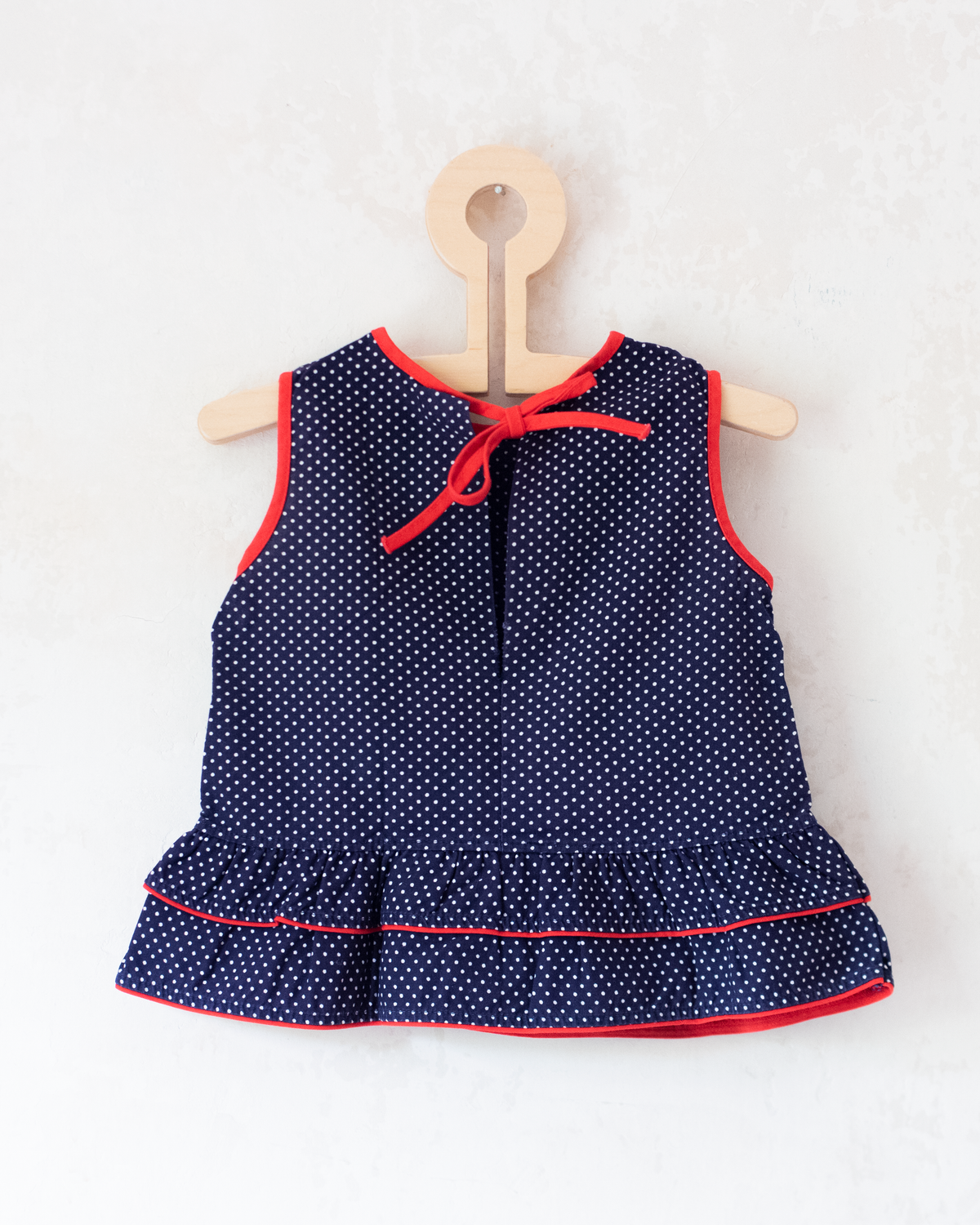 Blue tunic with embroidered dots and flowers | 3-6 months