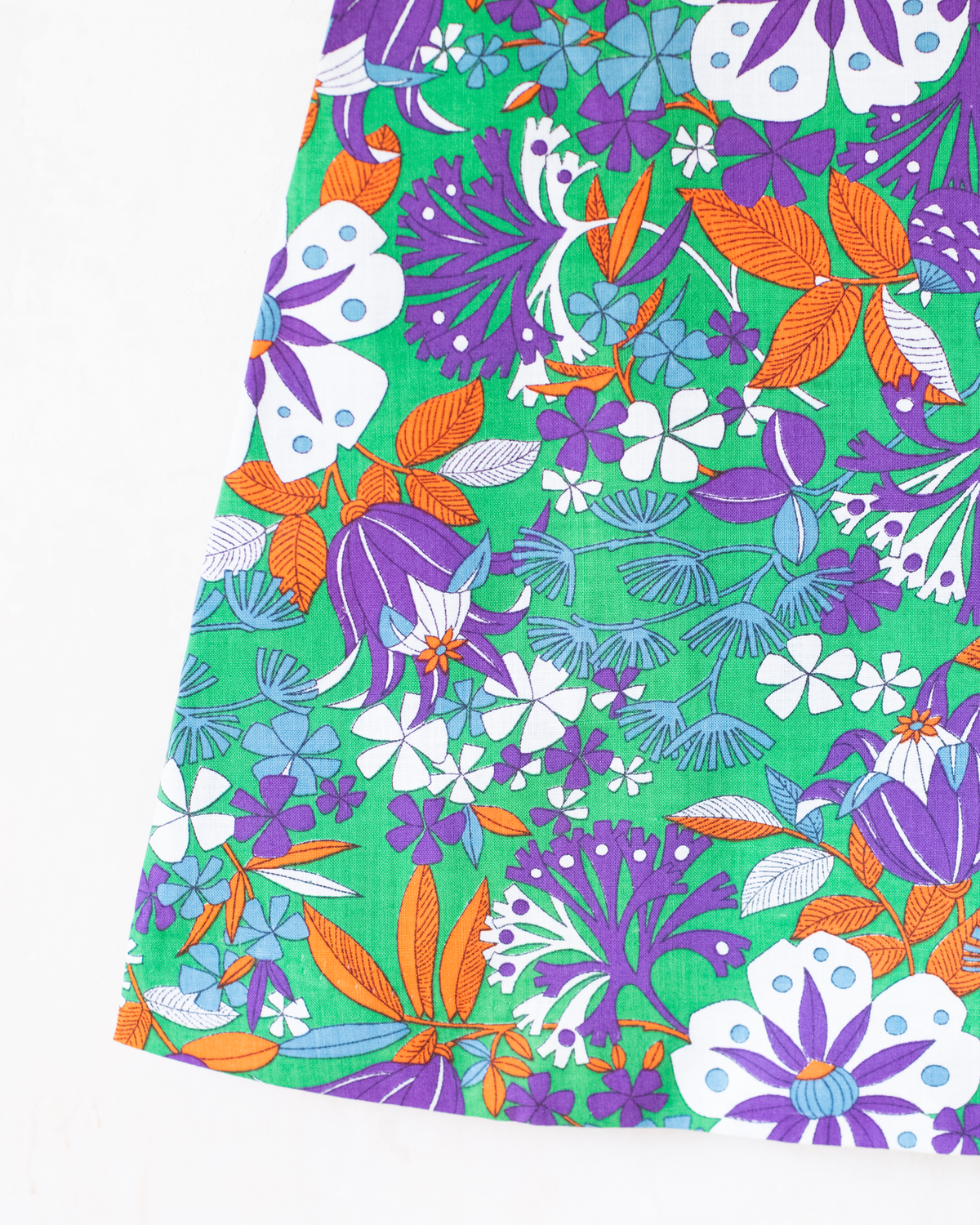 Green floral dress | French deadstock from the 70s | 6-7 years