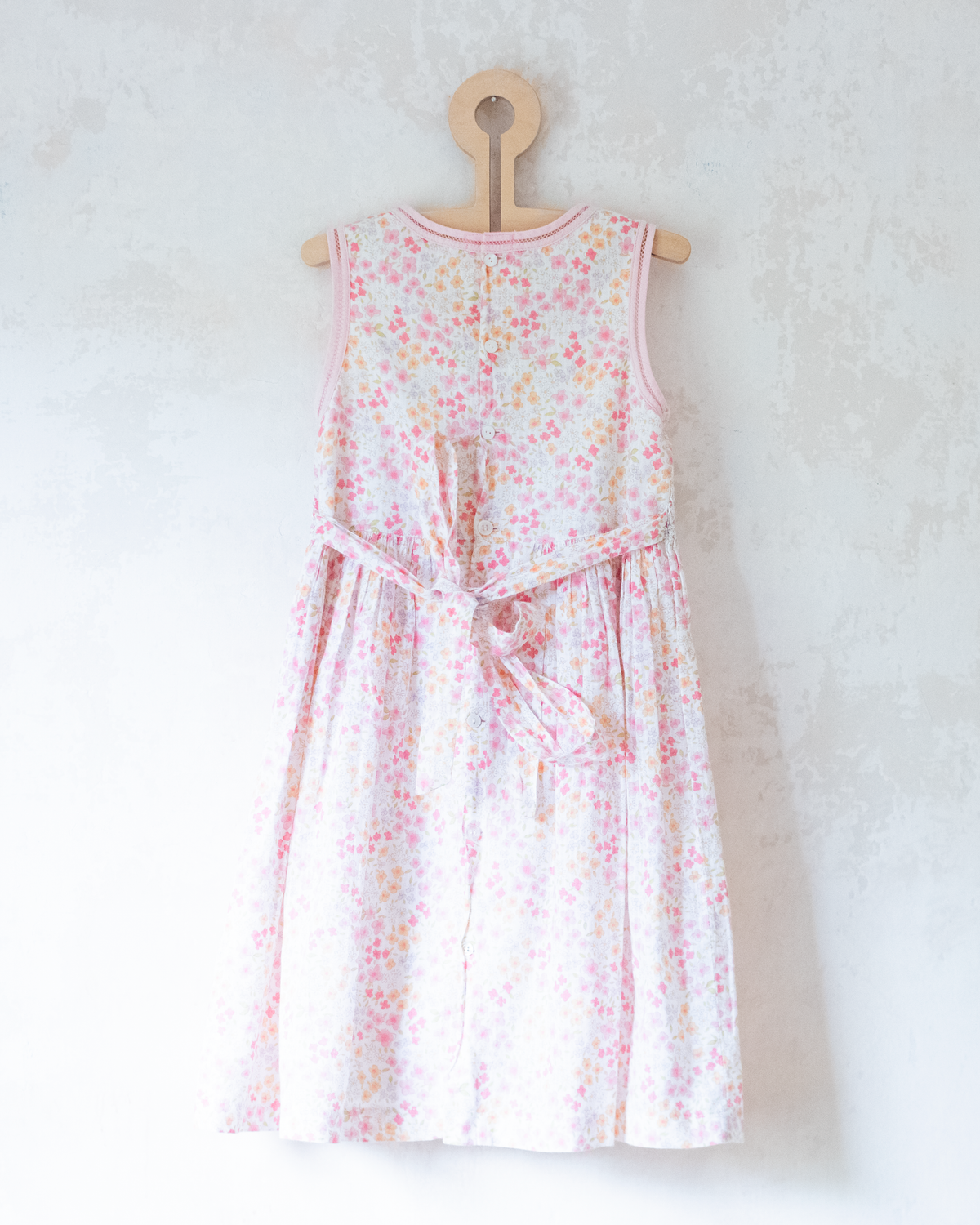 Floral dress with flower embroidery | 6-7 years