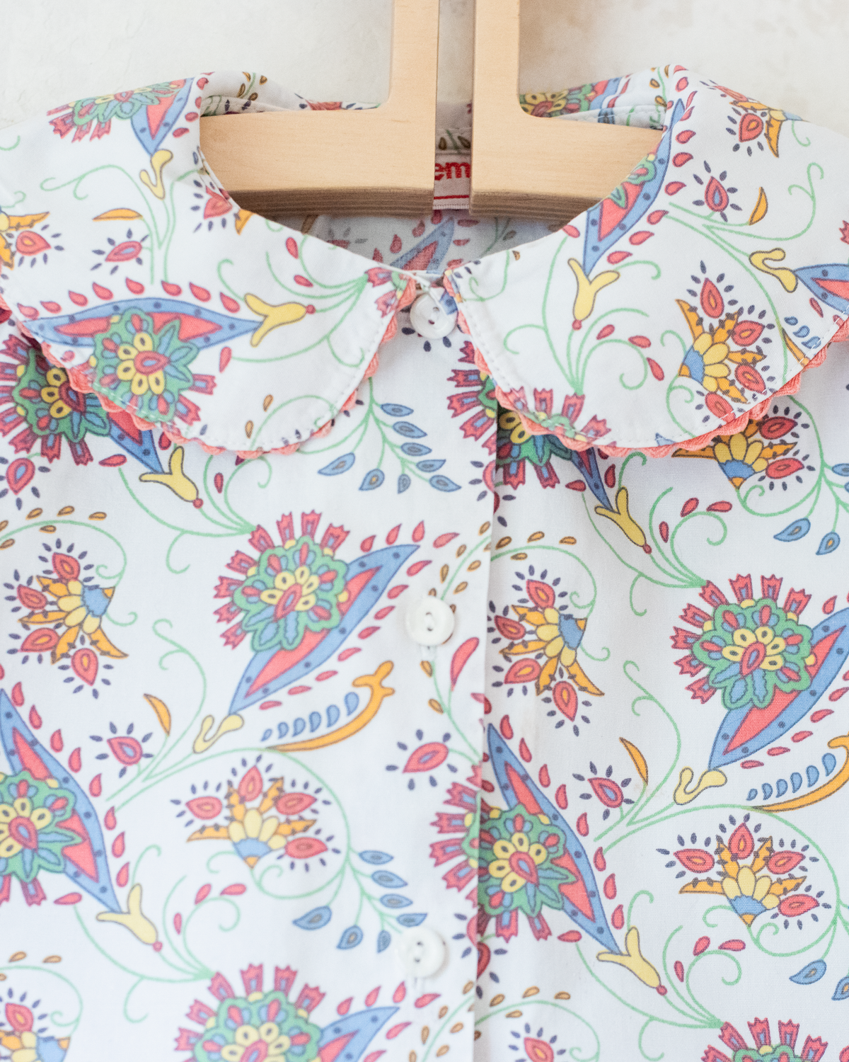 Colorful 80s short-sleeved shirt | 6-7 years