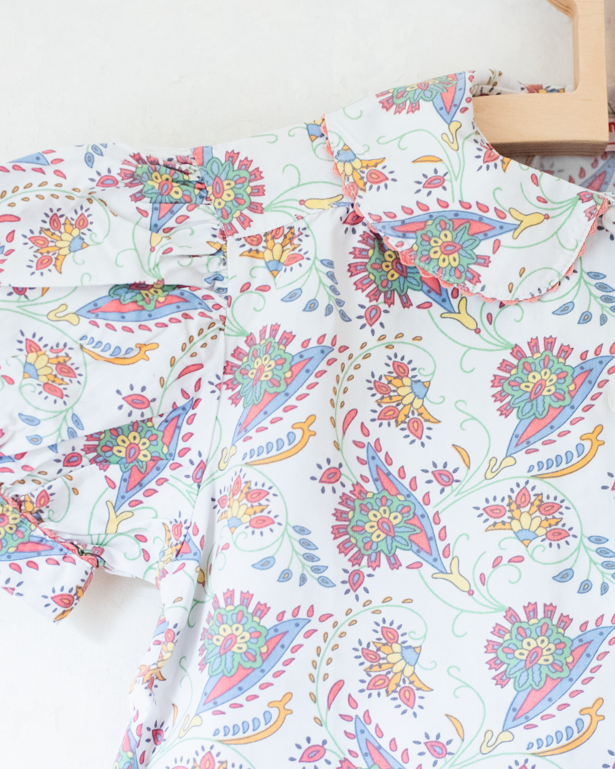Colorful 80s short-sleeved shirt | 6-7 years
