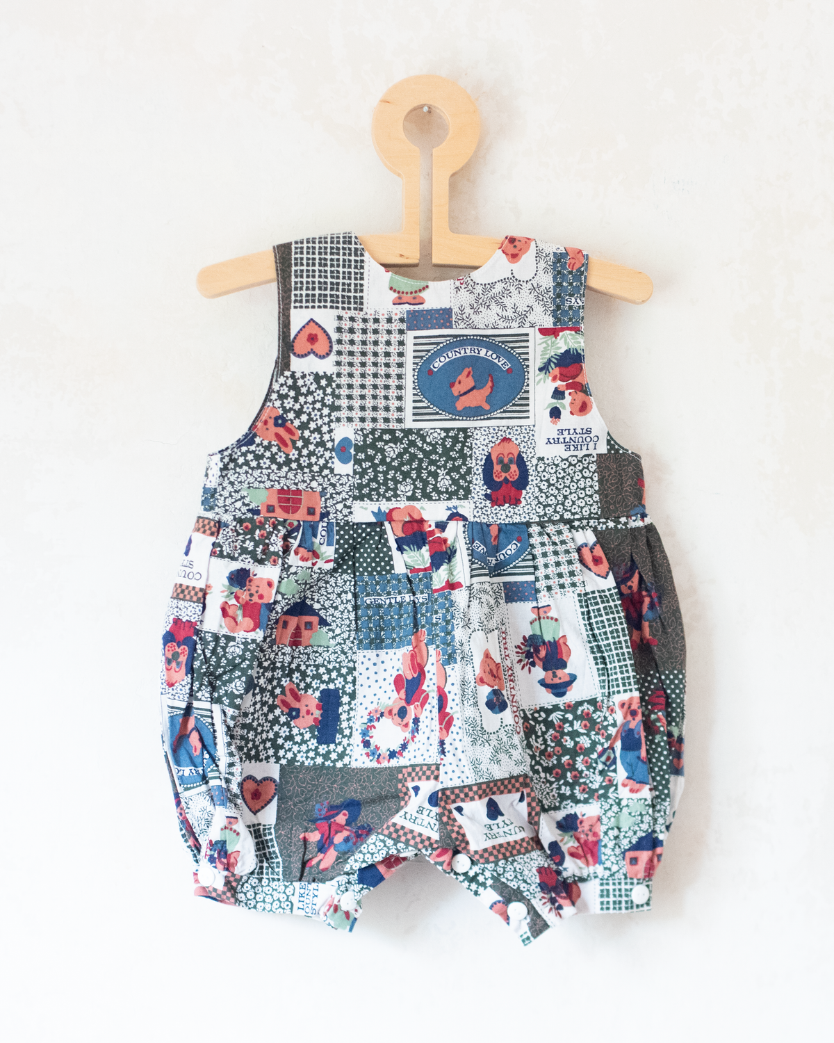 Nostalgic animal-themed romper | 3-6 months