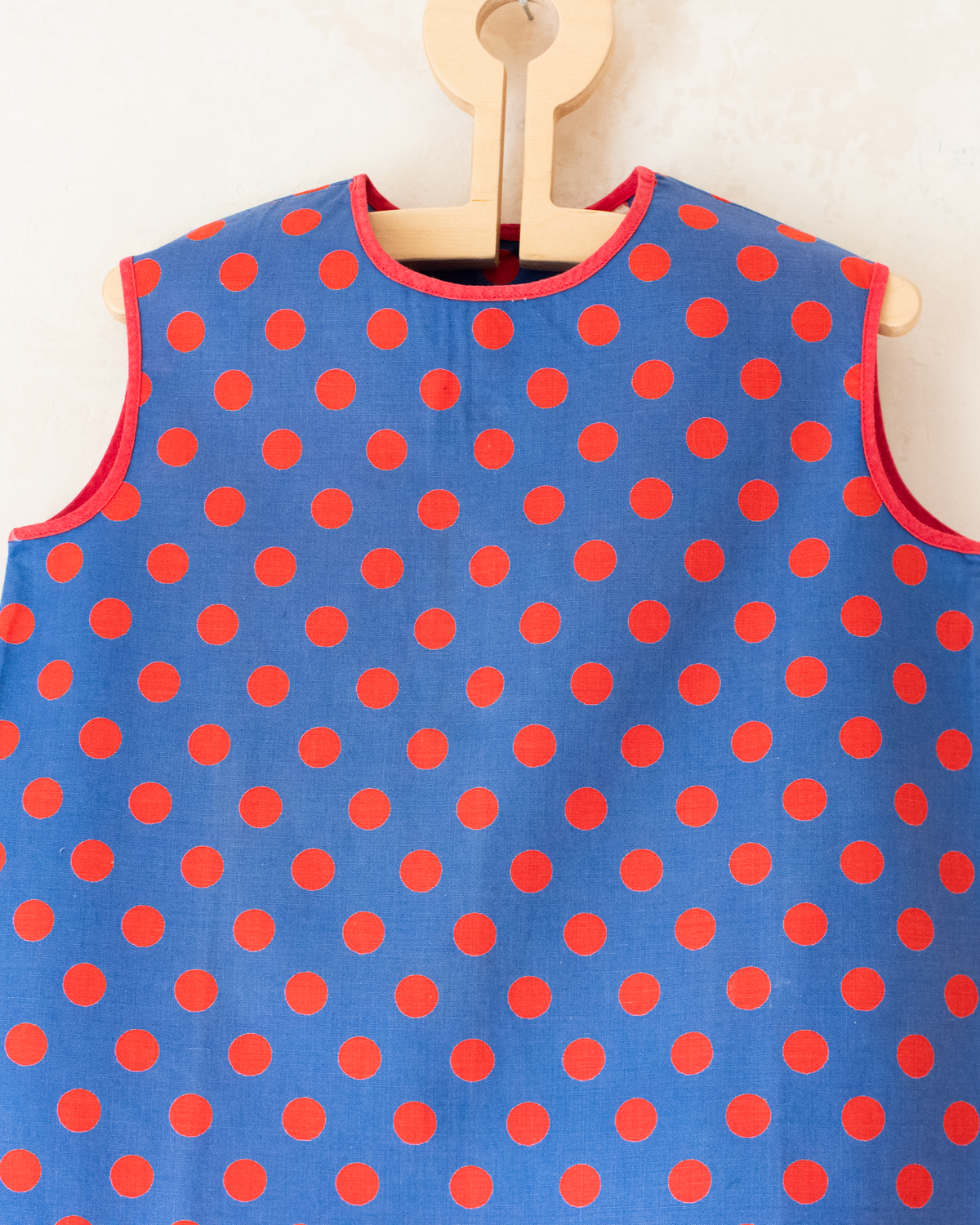 Blue dress with red dots | 3-4 years