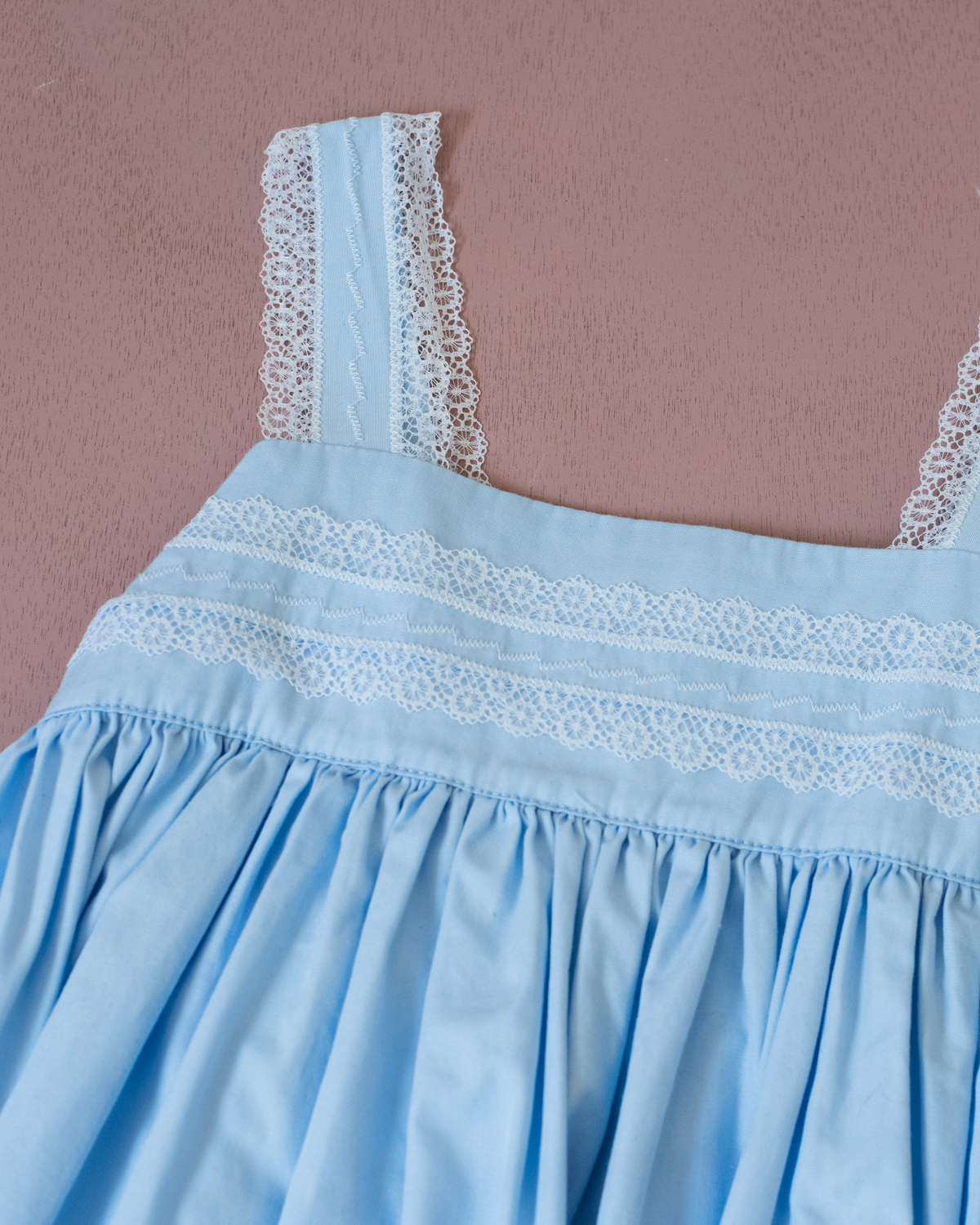 Light blue dress with lace from the 50s | 6-9 months