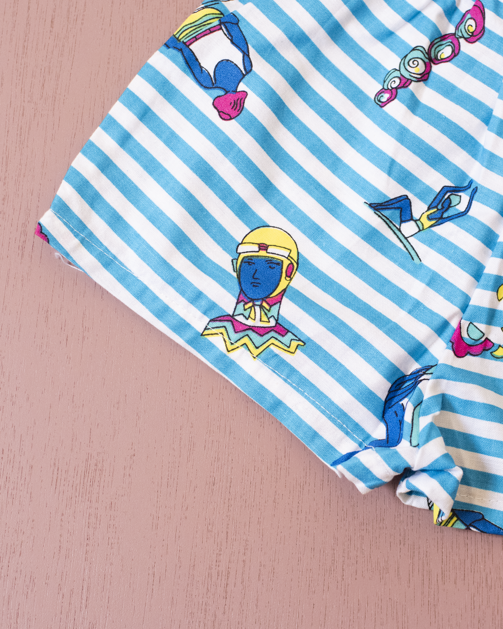 מכנסיים קצרים צבעוניים | דד סטוק מהאייטיז | 2-3 שנים