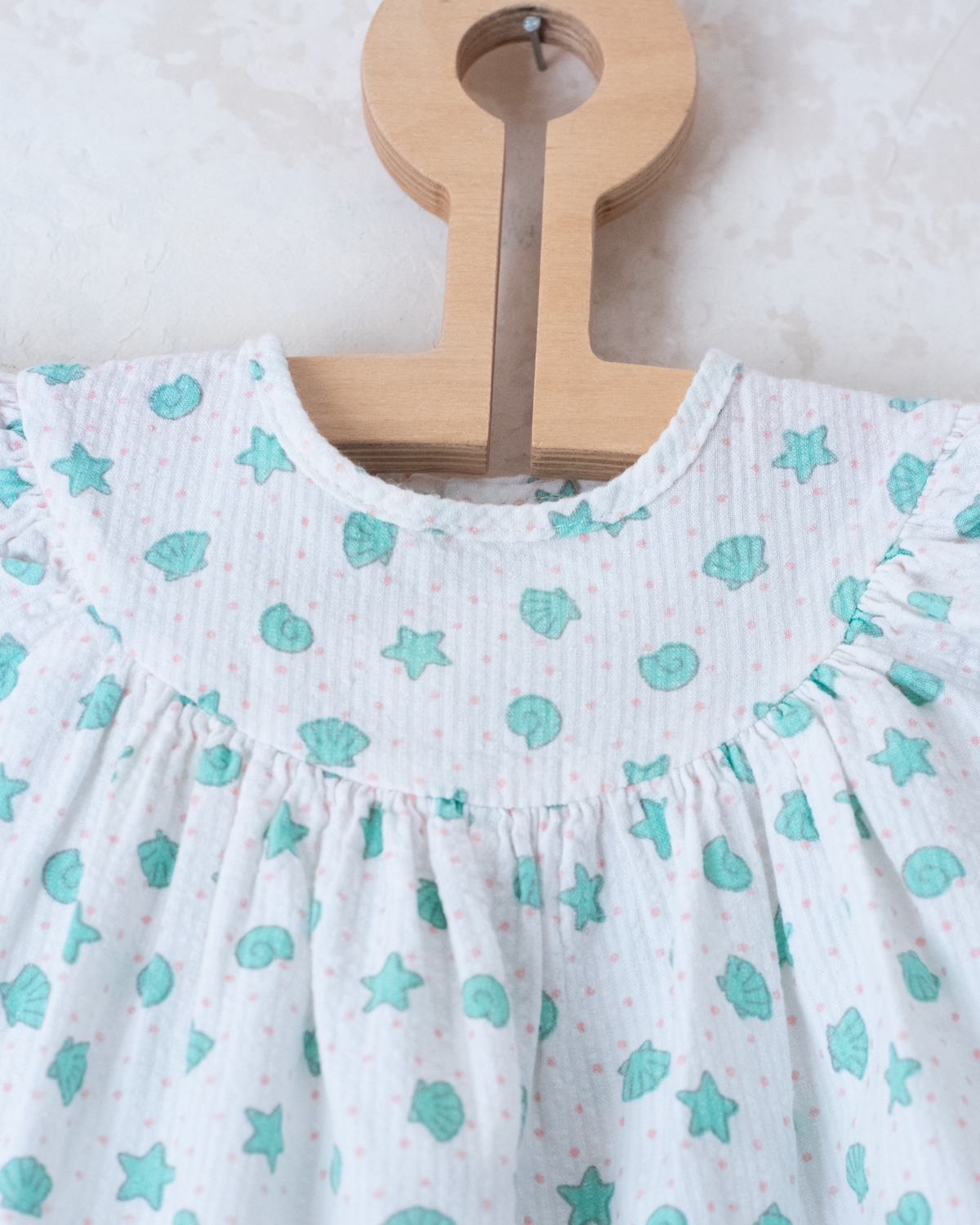 White overalls with scallops | 3-6 months