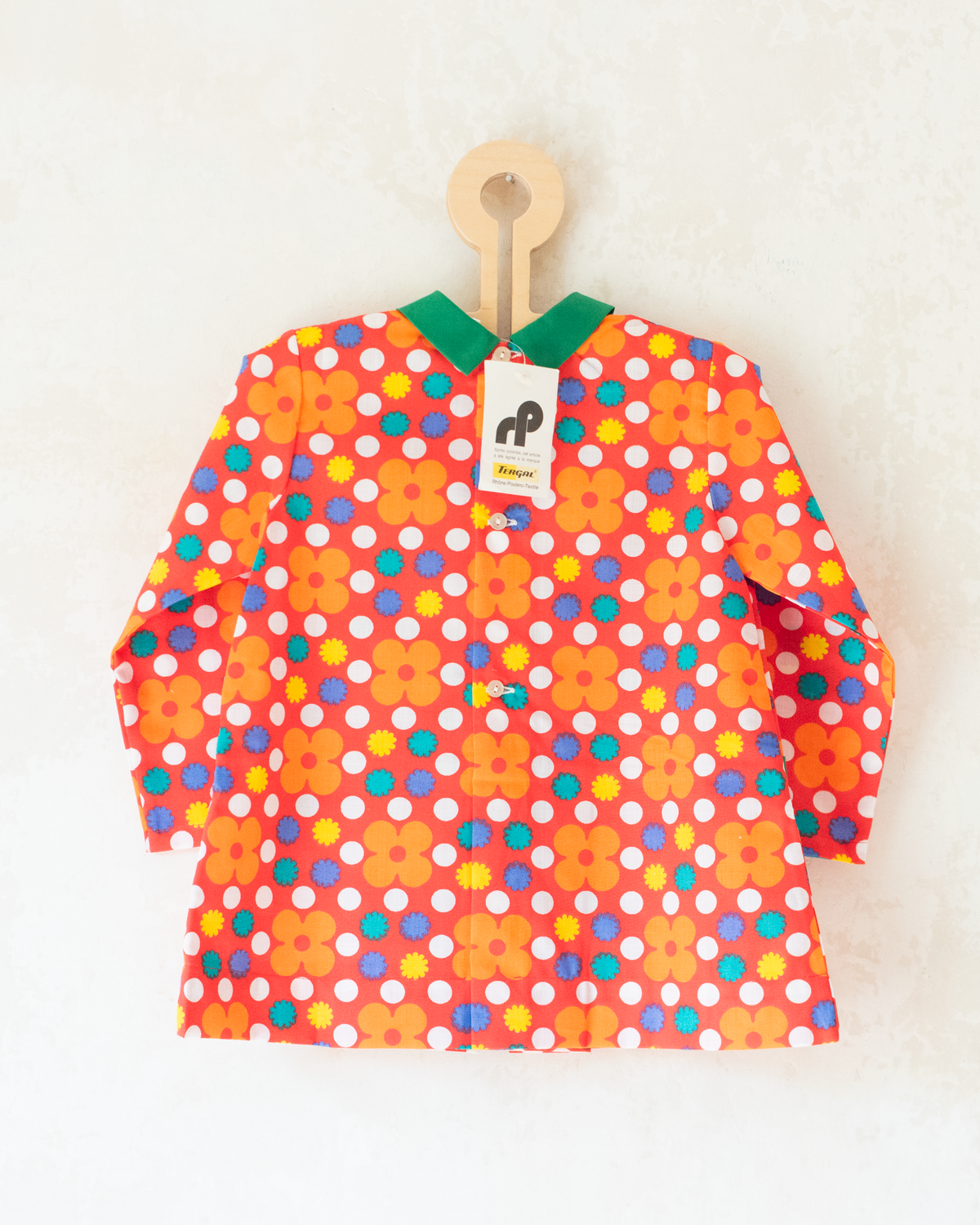 Orange floral shirt with green collar | French deadstock | 3-4 years