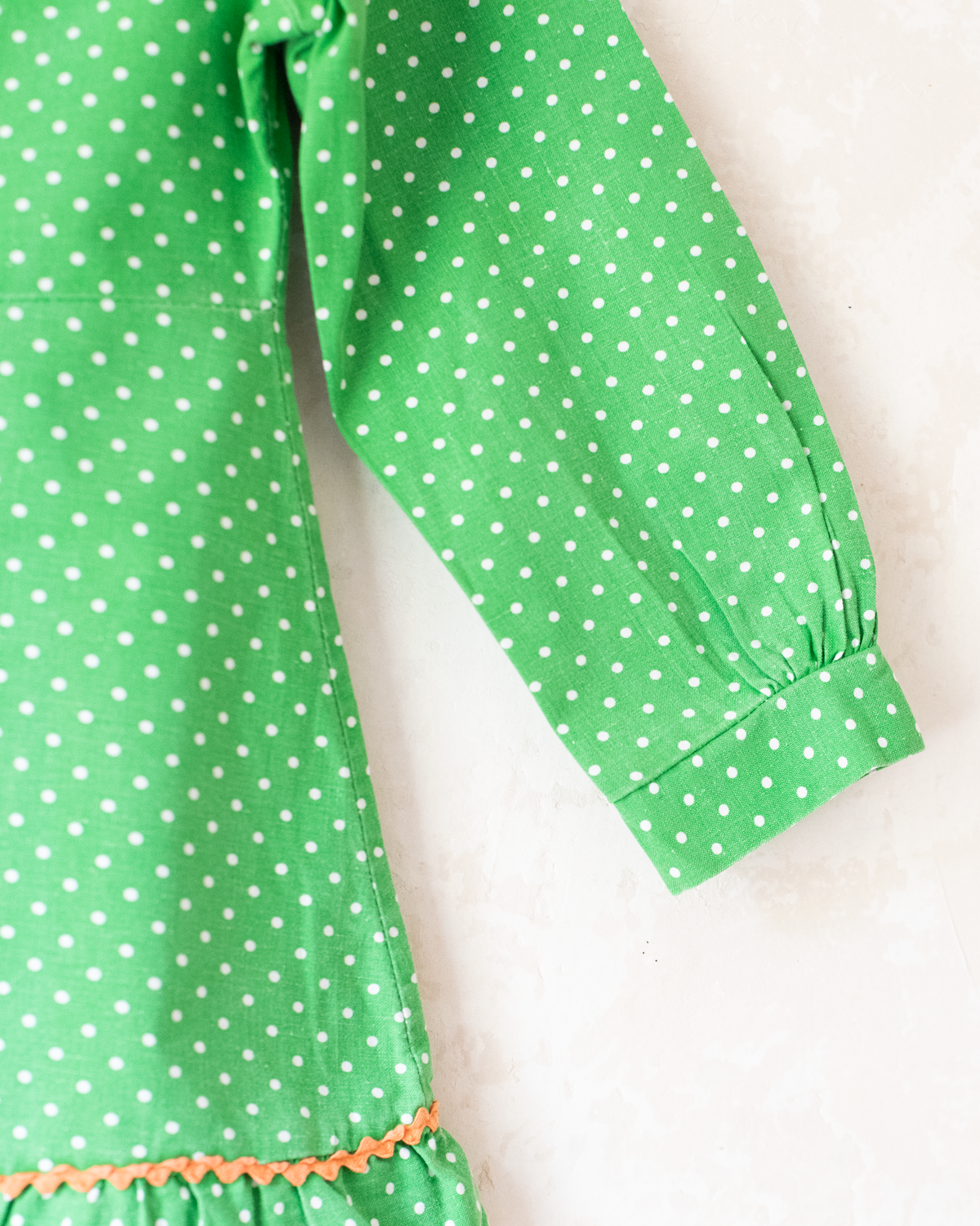 Green polka dot tunic with embroidered elephant | 4-5 years
