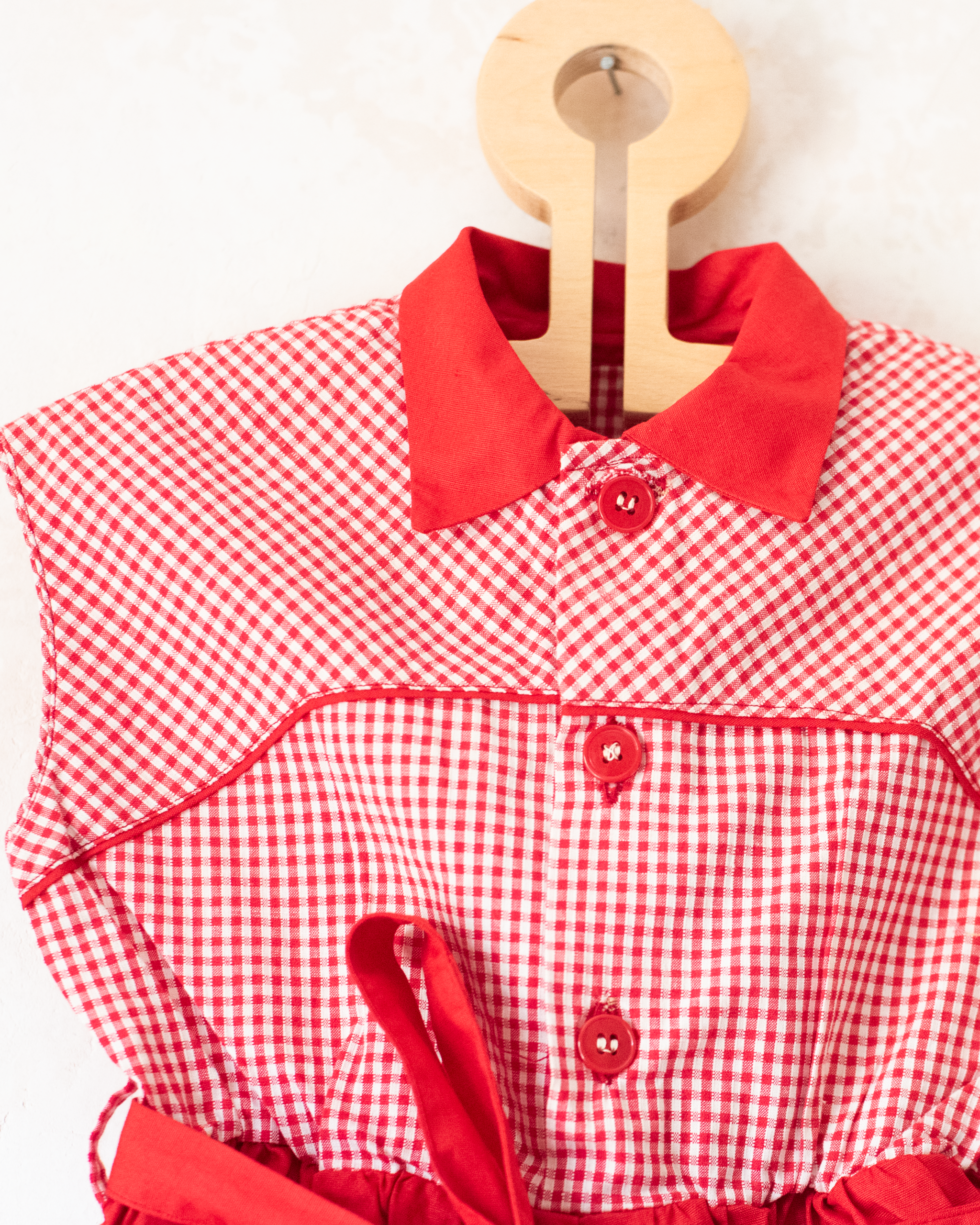 רומפר אדום מהסבנטיז עם משבצות | 2-3 שנים