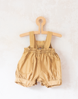 אוברול בז׳ עם סירות מפרש רקומות | 3-6 חודשים