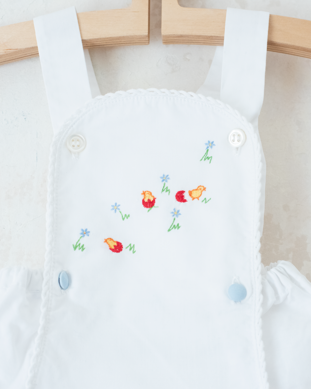 White romper with embroidered birds | 3-6 months