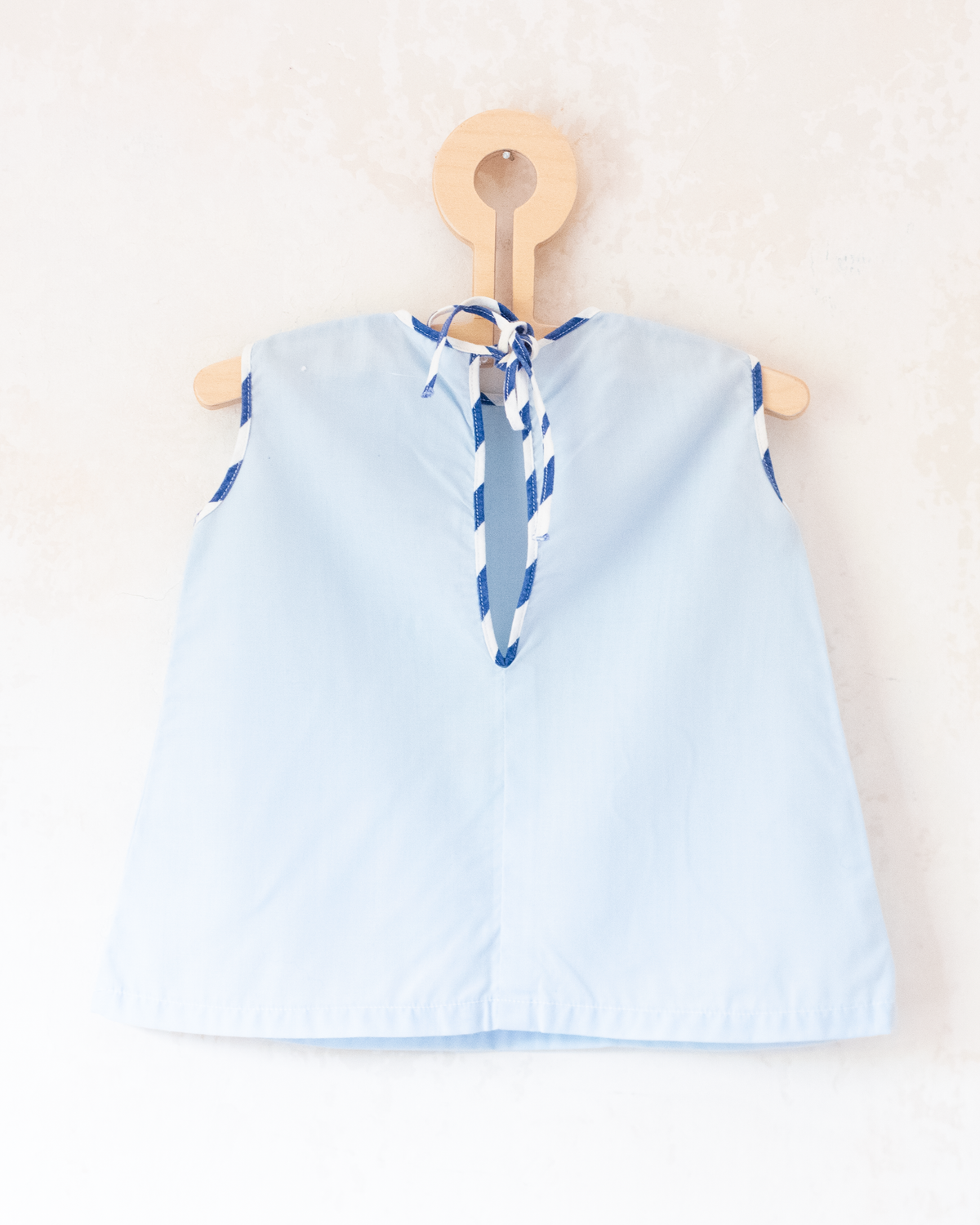 Light blue tunic with dog embroidery and stripes | 6-9 months