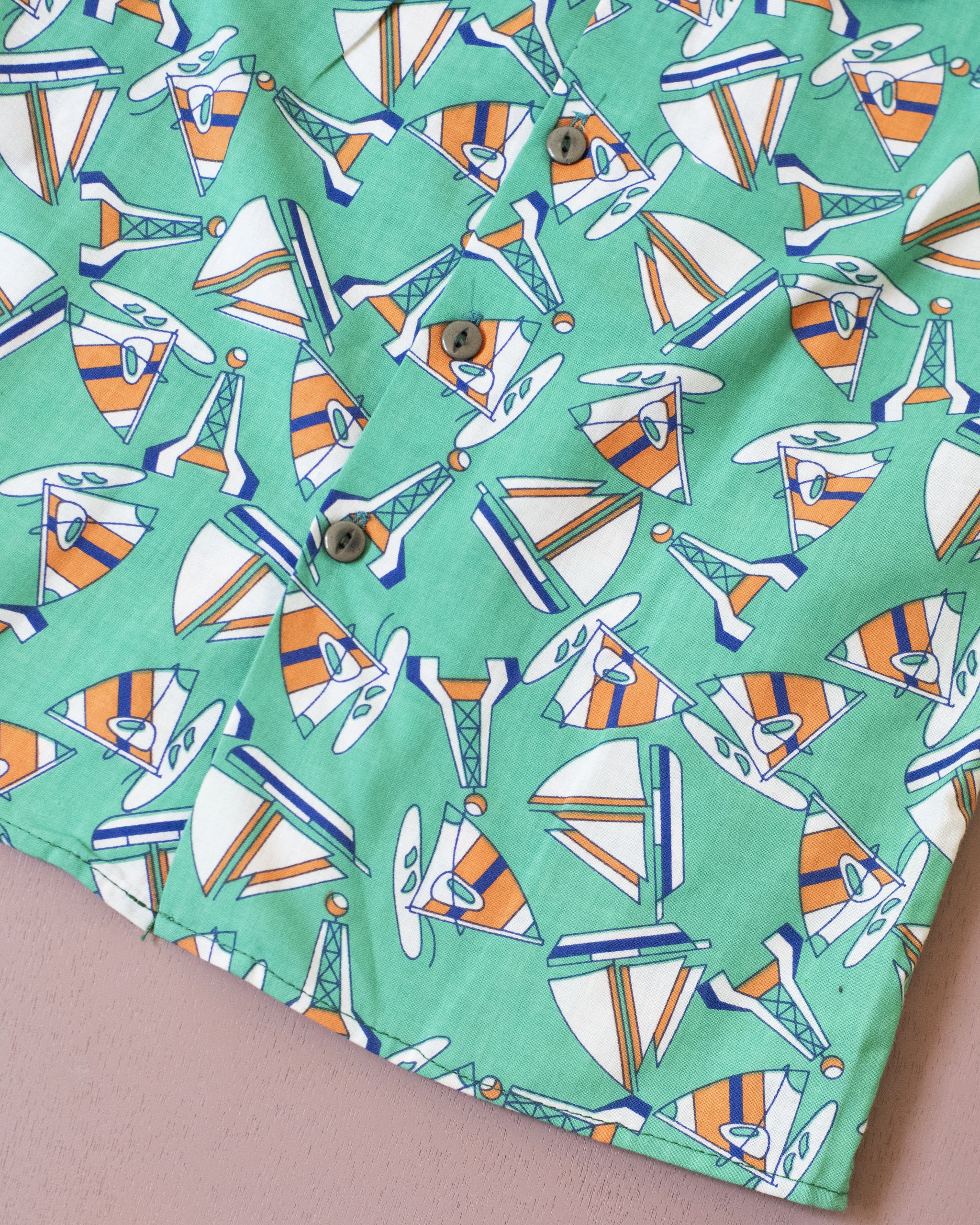 חולצה קצרה מכופתרת עם מפרשיות | דד סטוק פורטוגלי | 3-4 שנים