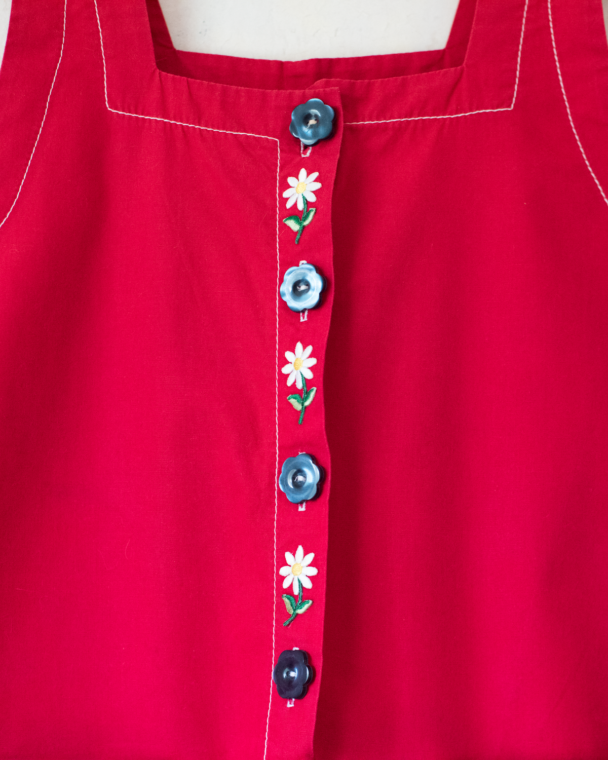 Red overalls with floral and chicken embroidery | 7-8 years