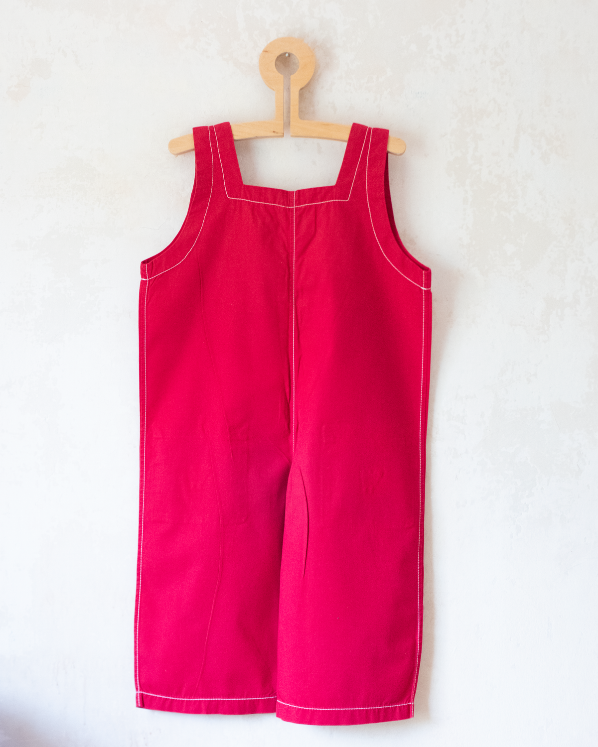 Red overalls with floral and chicken embroidery | 7-8 years