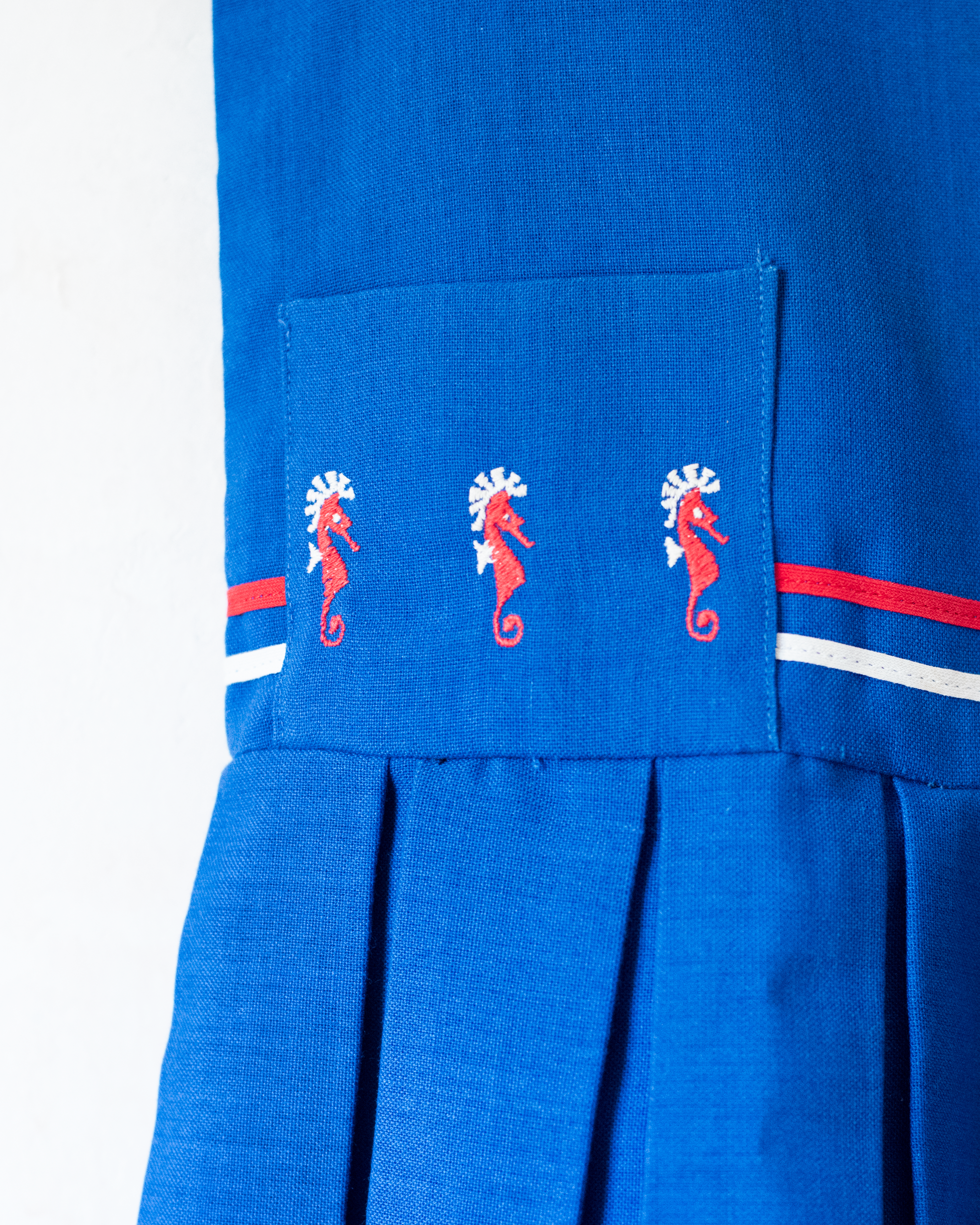 שמלה כחולה משנות ה50 עם סוסוני ים | 18-24 חודשים