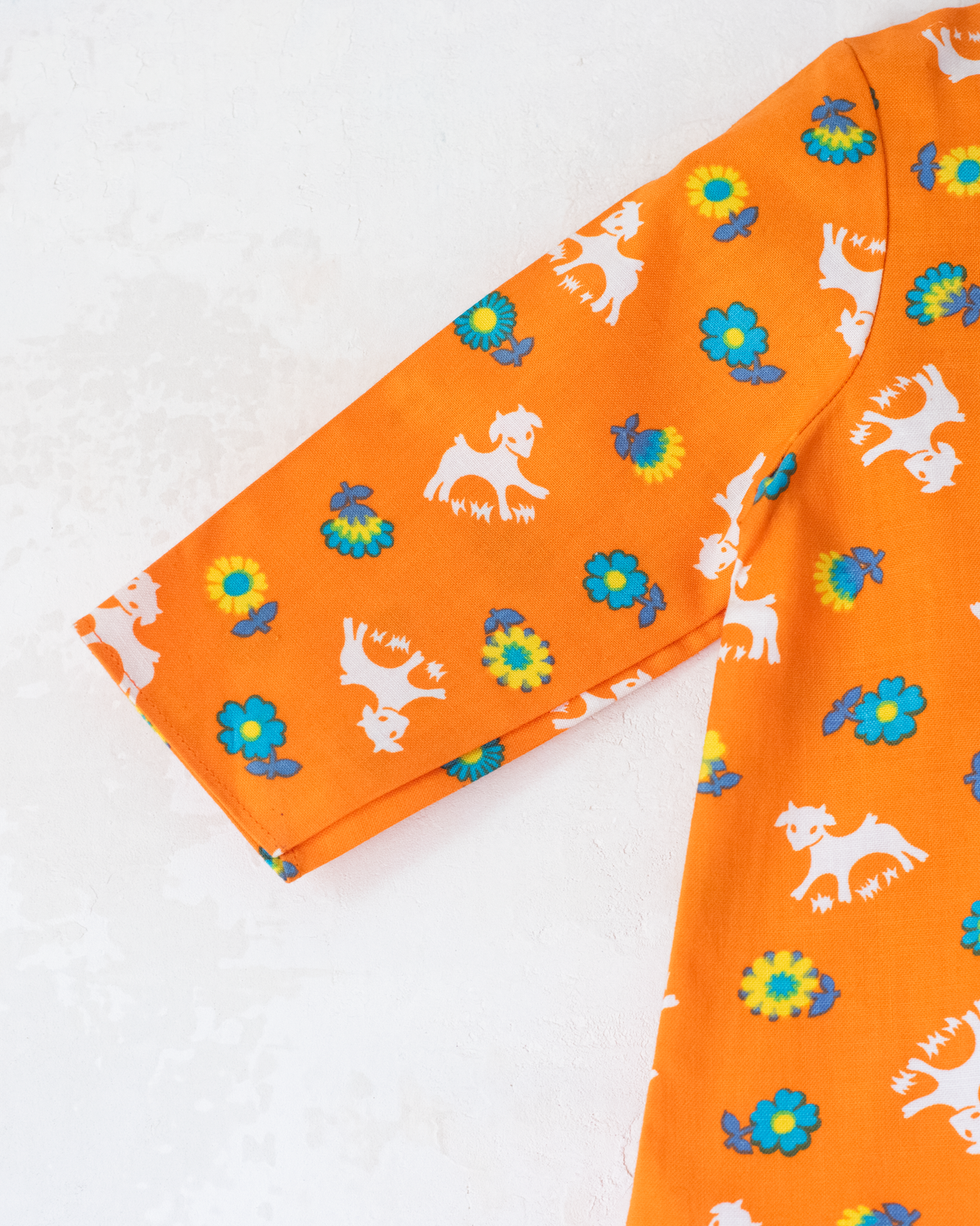 Long shirt with patches and flowers | 6-9 months