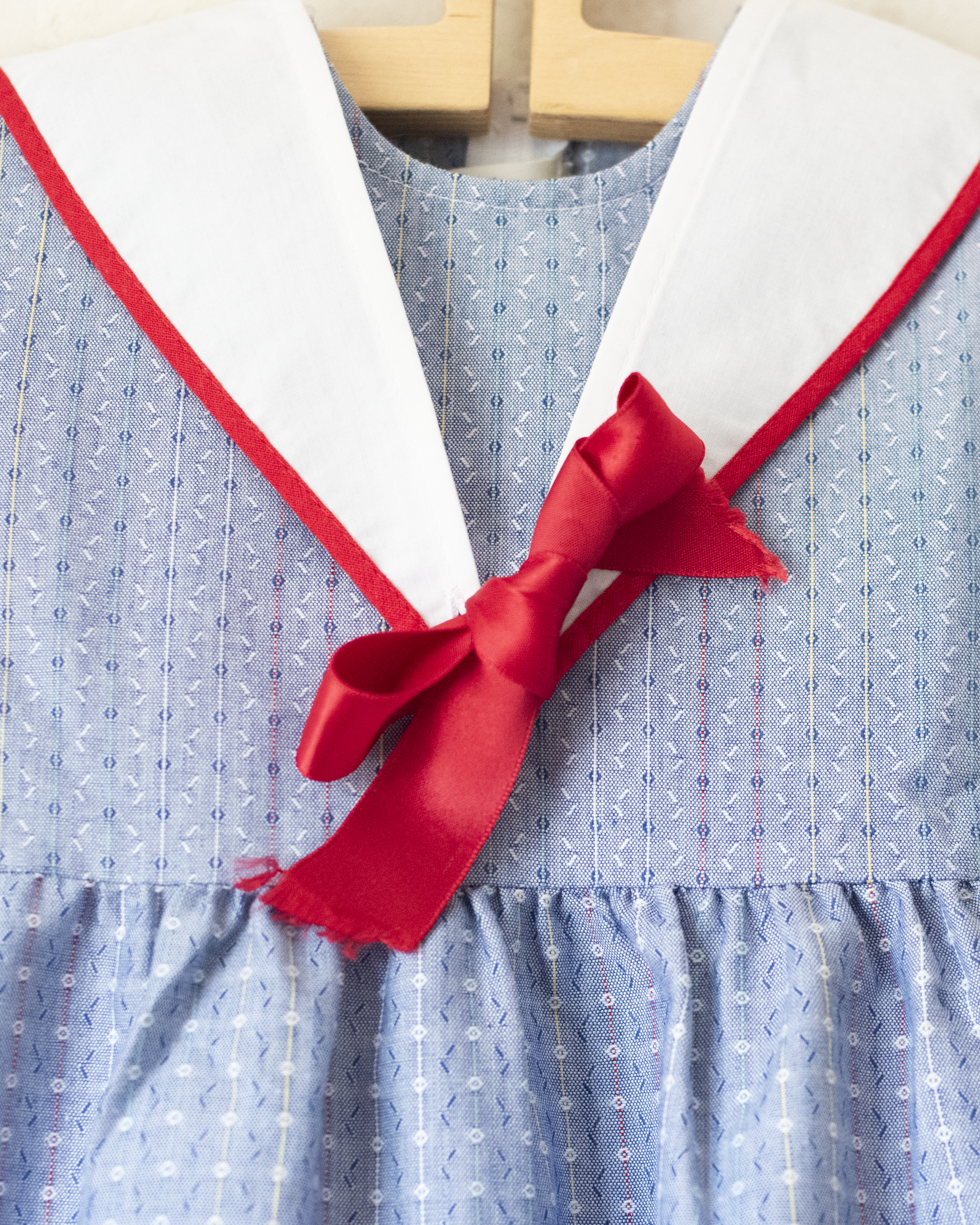 שמלת ימאים עם פפיון | 3-4 שנים