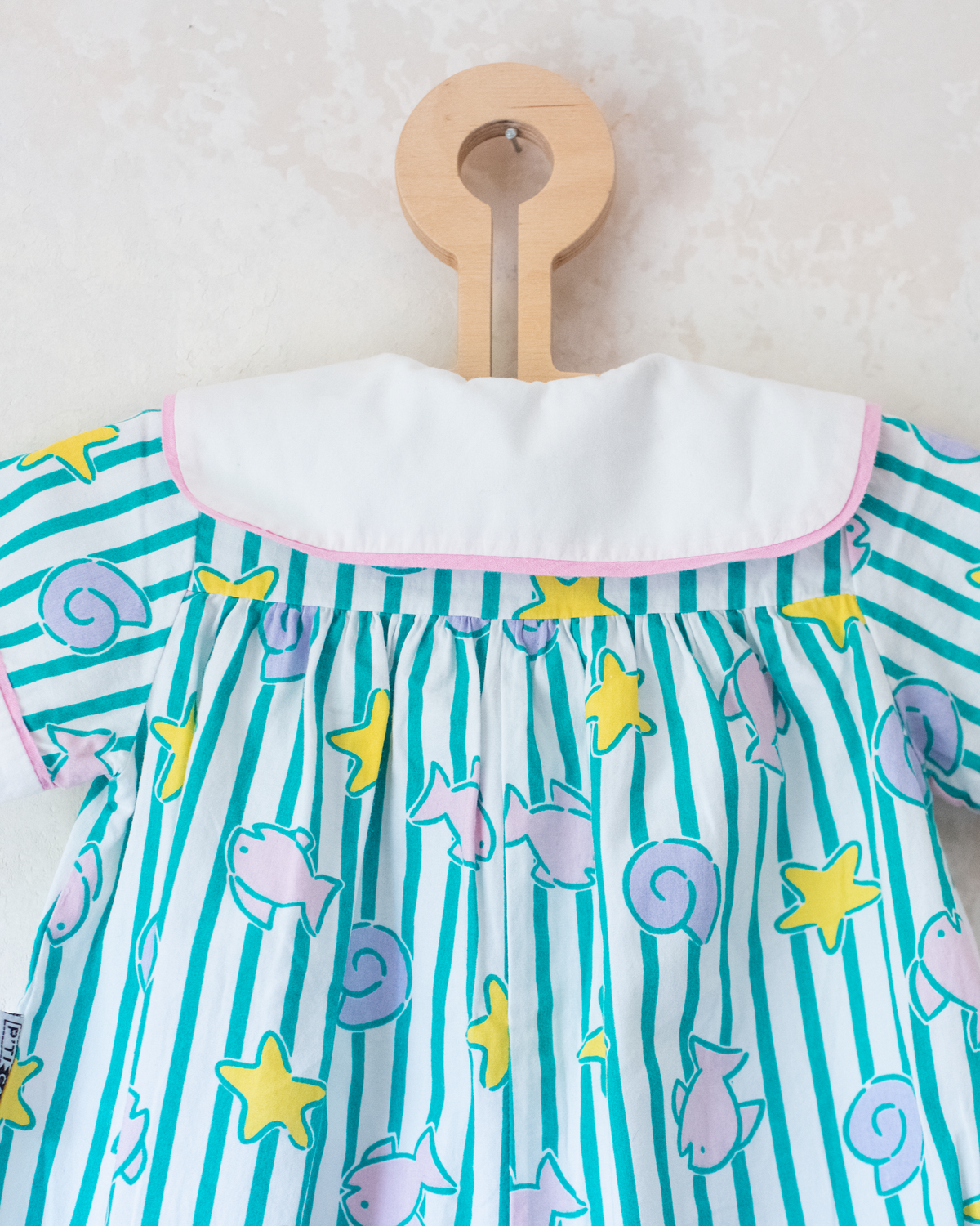 Striped overalls with shells and fish | 6-9 months