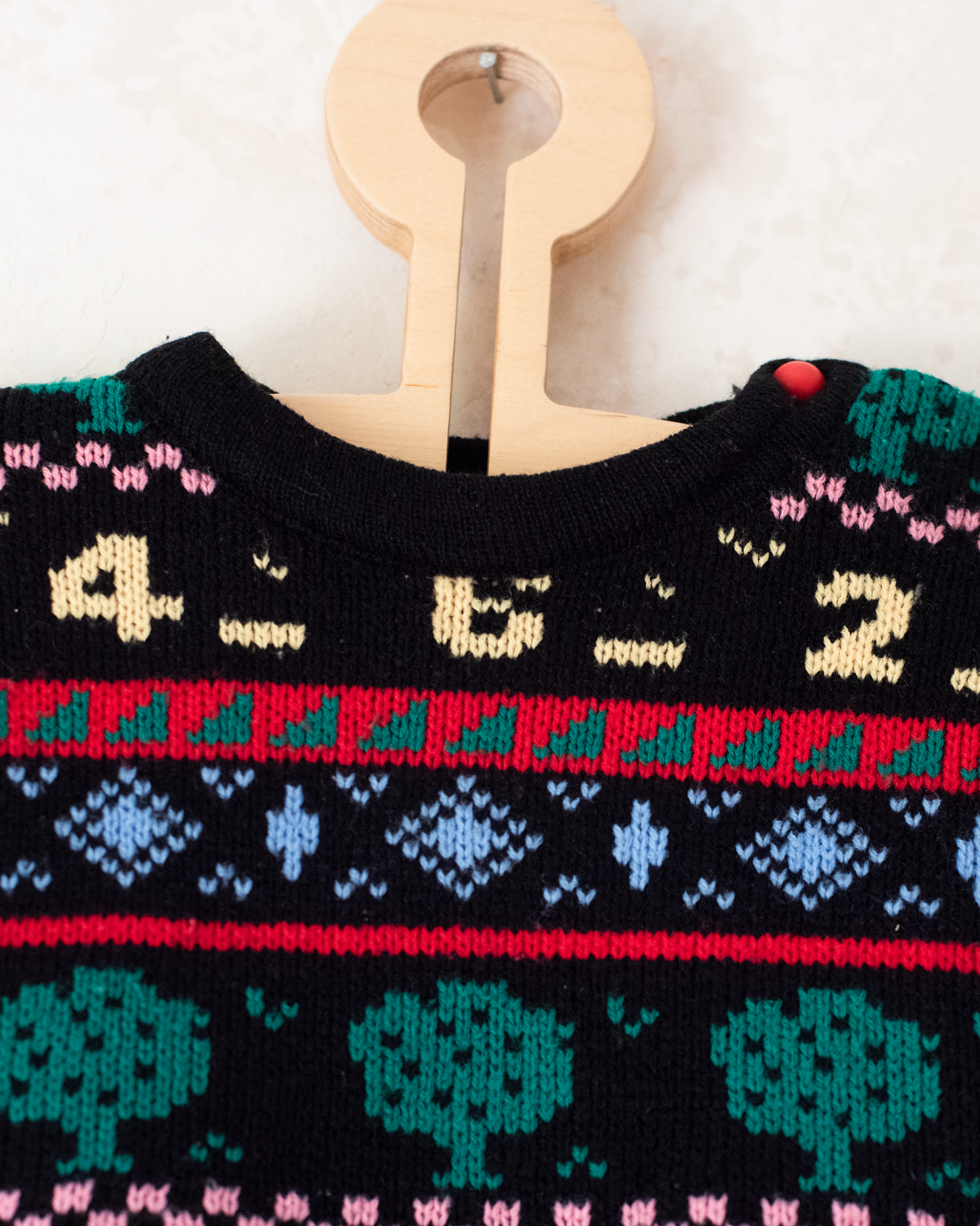 Black sweater with trees, numbers and shapes | 3-6 months