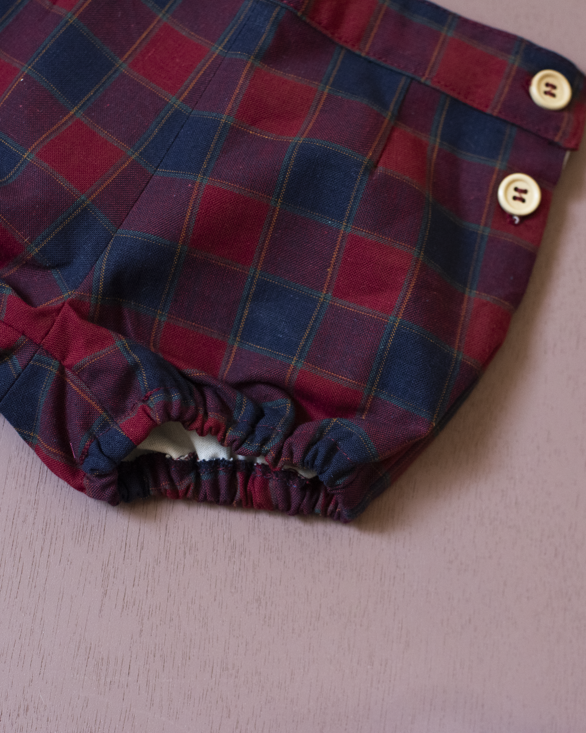 בלומרס משובצים מאיטליה | 9-12 חודשים