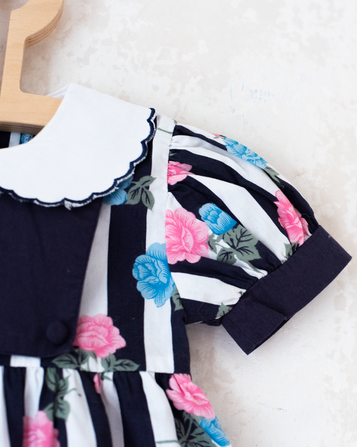 Dress with roses from the 80s | 3-6 months