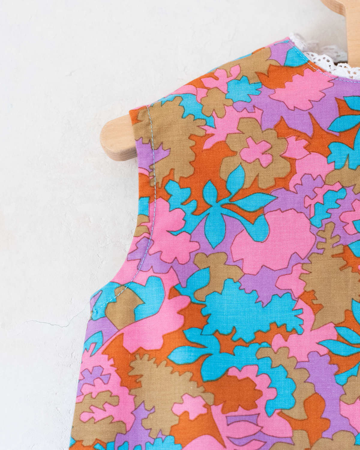Floral dress with white lace | 12-18 months