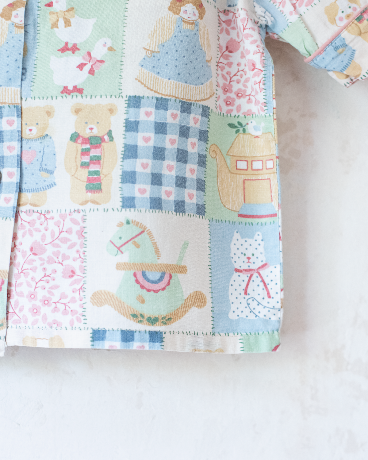 Nostalgic patchwork shirt in pastel colors | 4-5 years