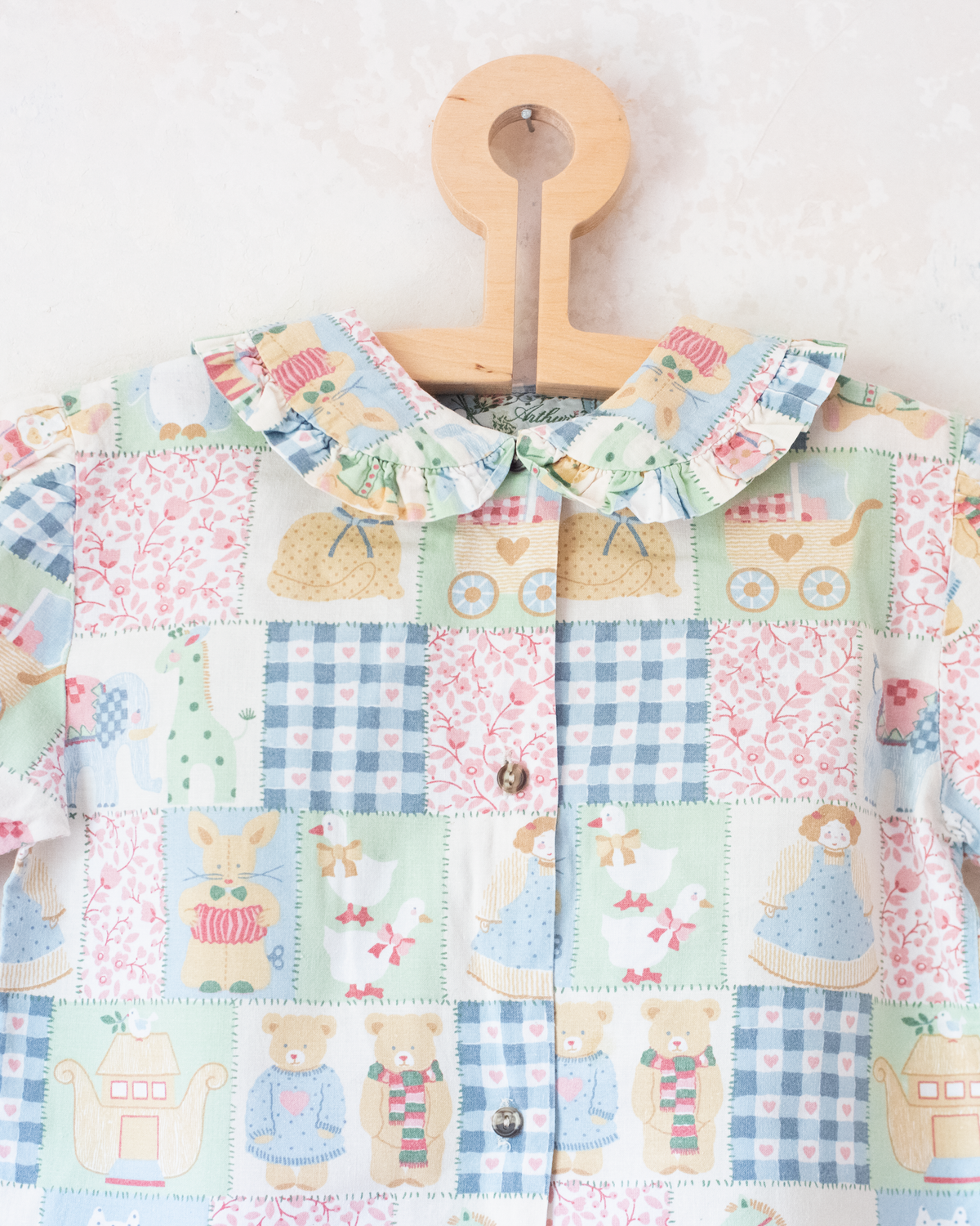 Nostalgic patchwork shirt in pastel colors | 4-5 years